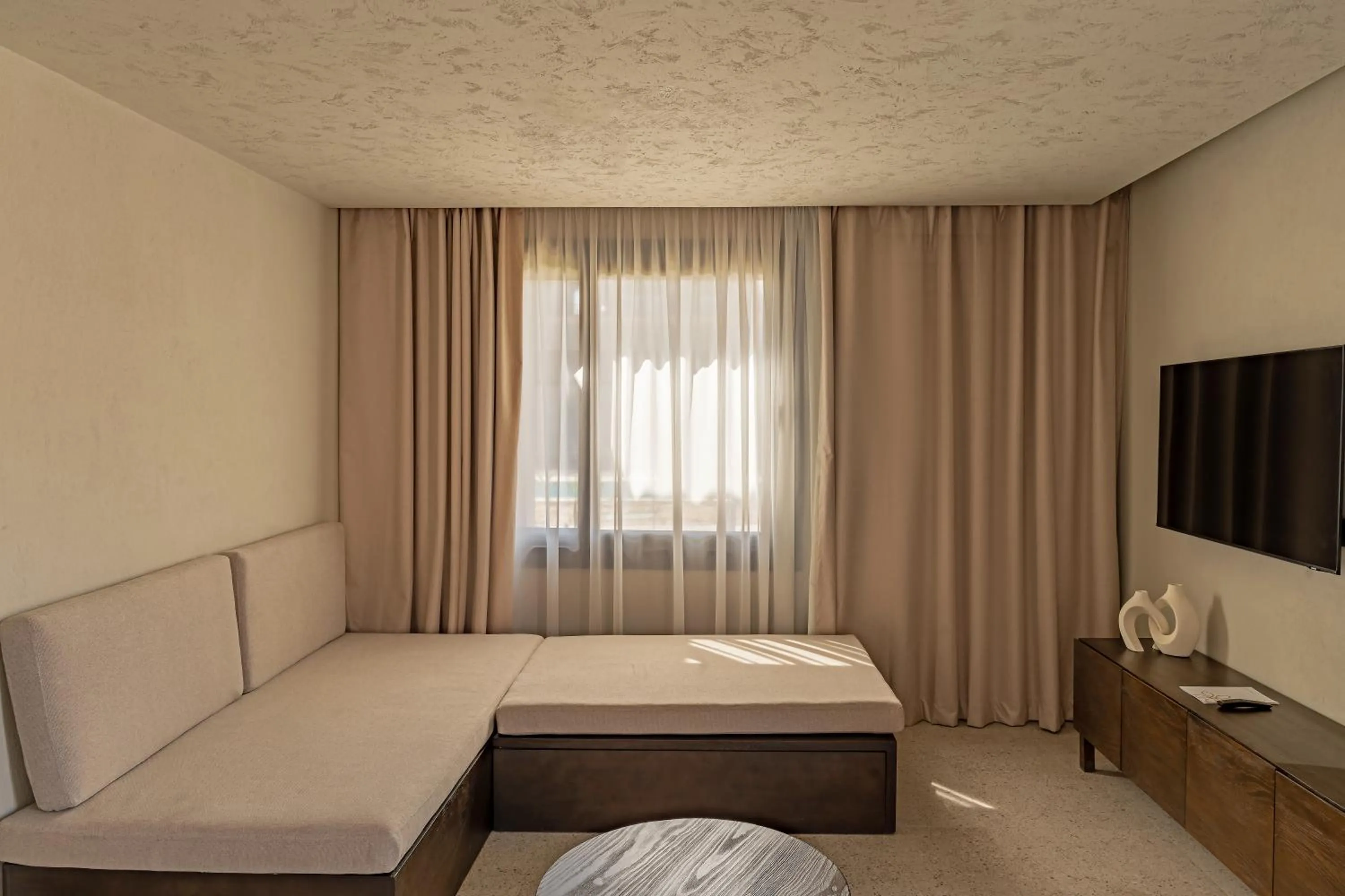 TV and multimedia, Bed in Sentido Naga Bay - Adults friendly