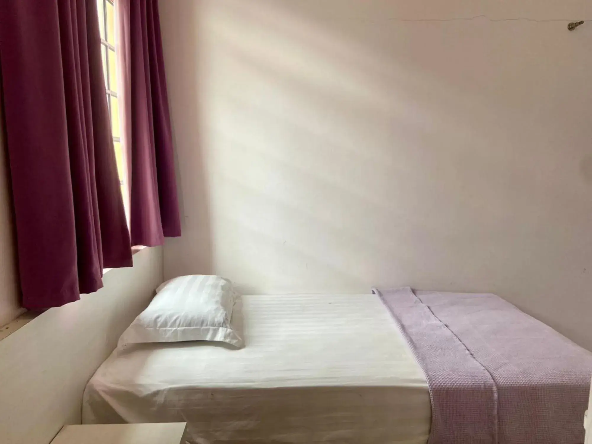 View (from property/room), Bed in Lavender Riverside Hotel View (from property/room), Bed in Lavender Riverside Hotel