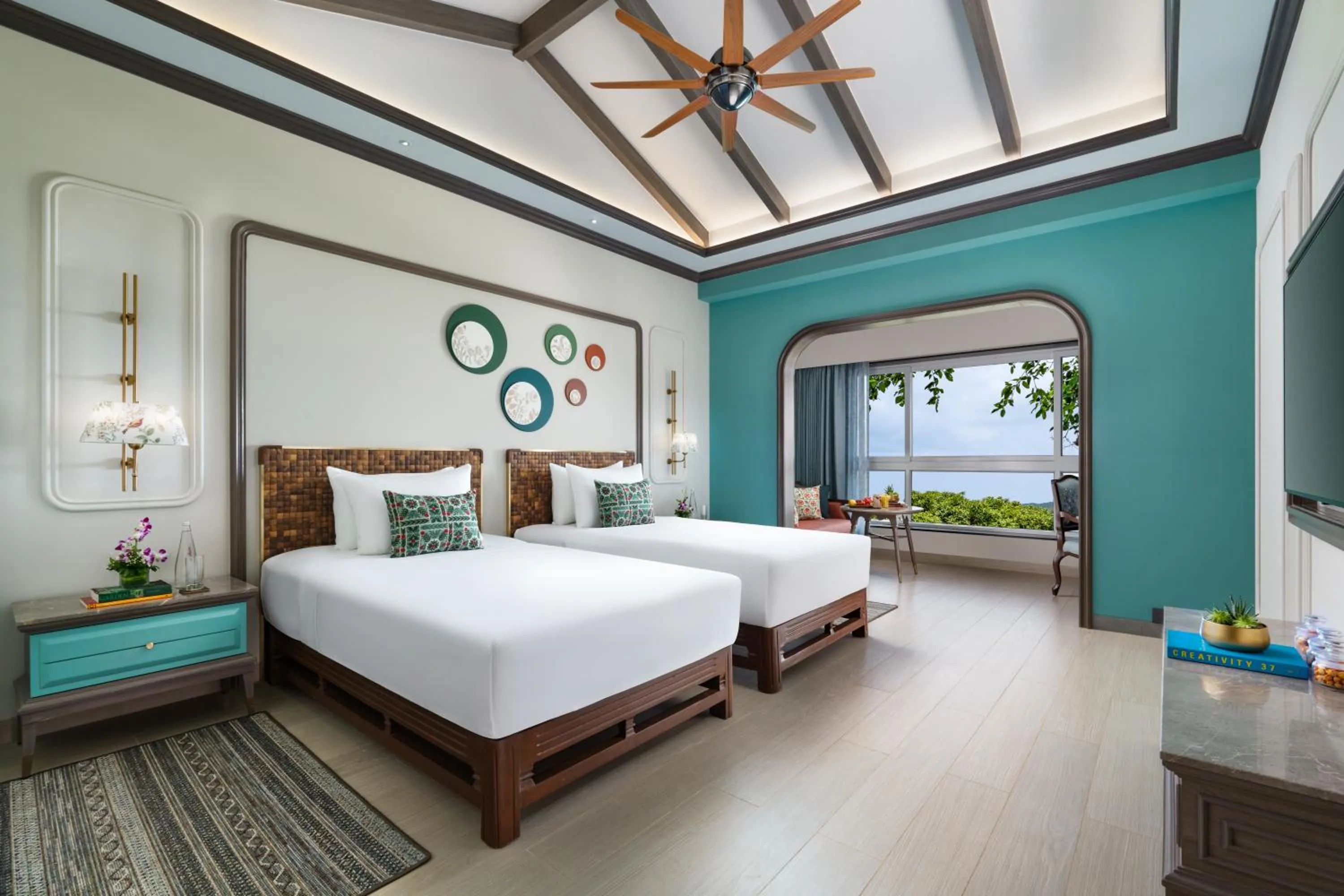 Bed in Fountain, Mahabaleshwar - IHCL SeleQtions