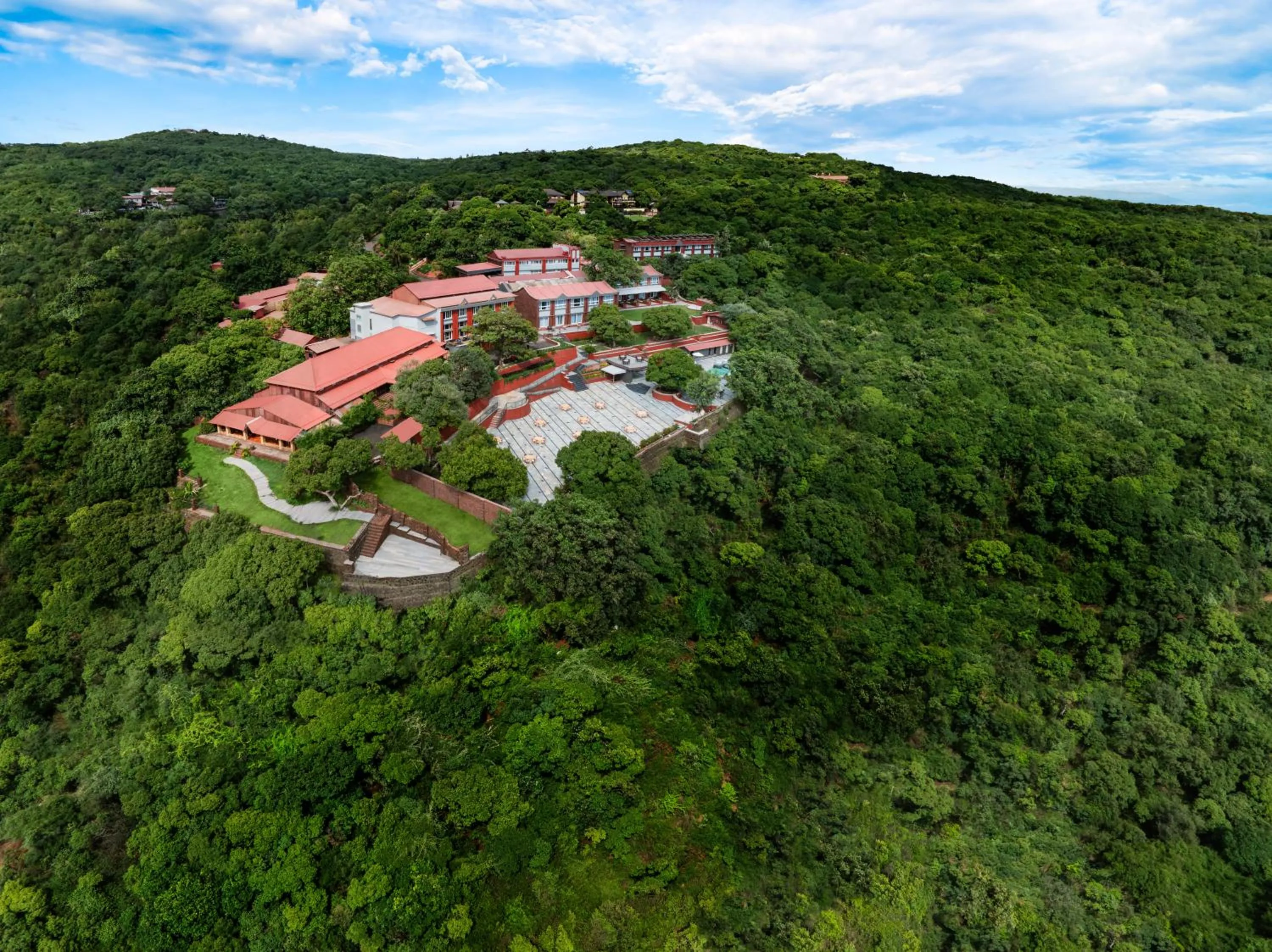 Property building in Fountain, Mahabaleshwar - IHCL SeleQtions