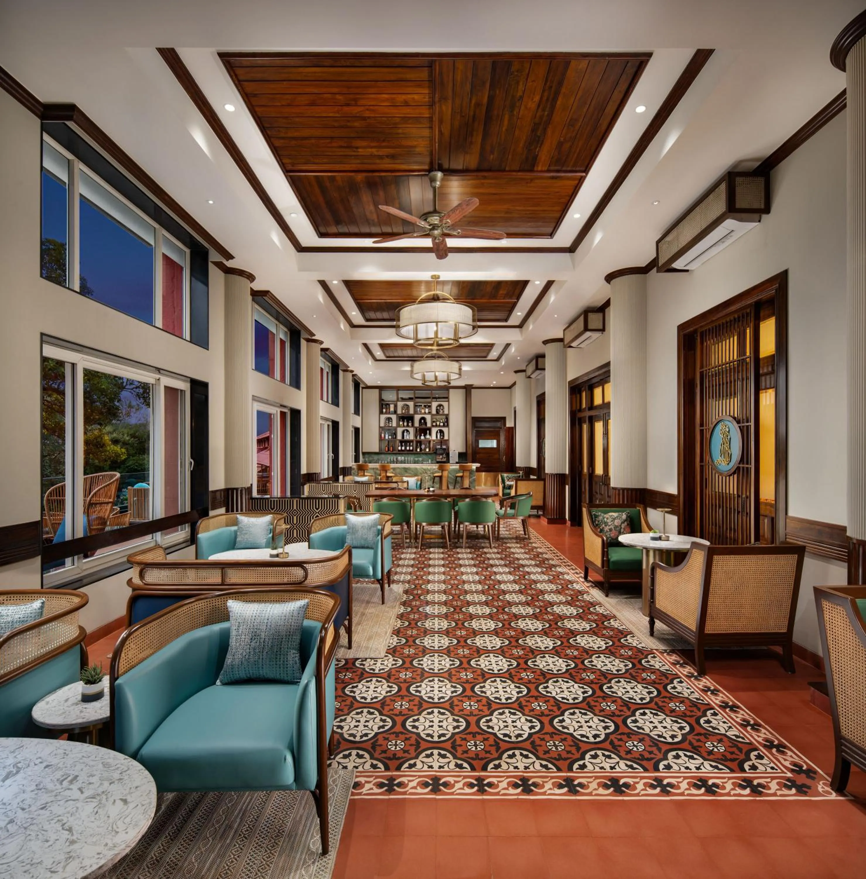 Restaurant/places to eat in Fountain, Mahabaleshwar - IHCL SeleQtions