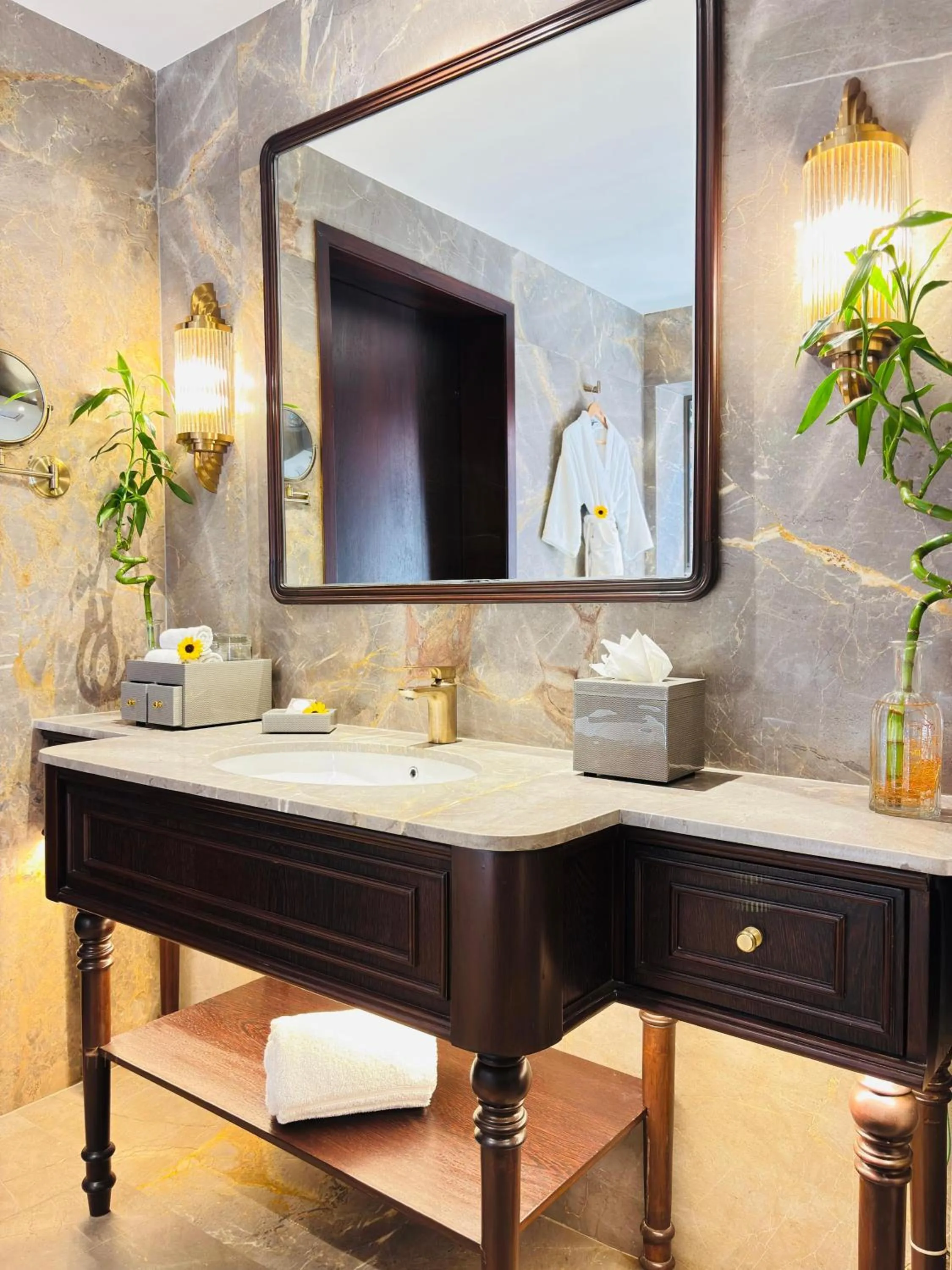 Bathroom in Fountain, Mahabaleshwar - IHCL SeleQtions