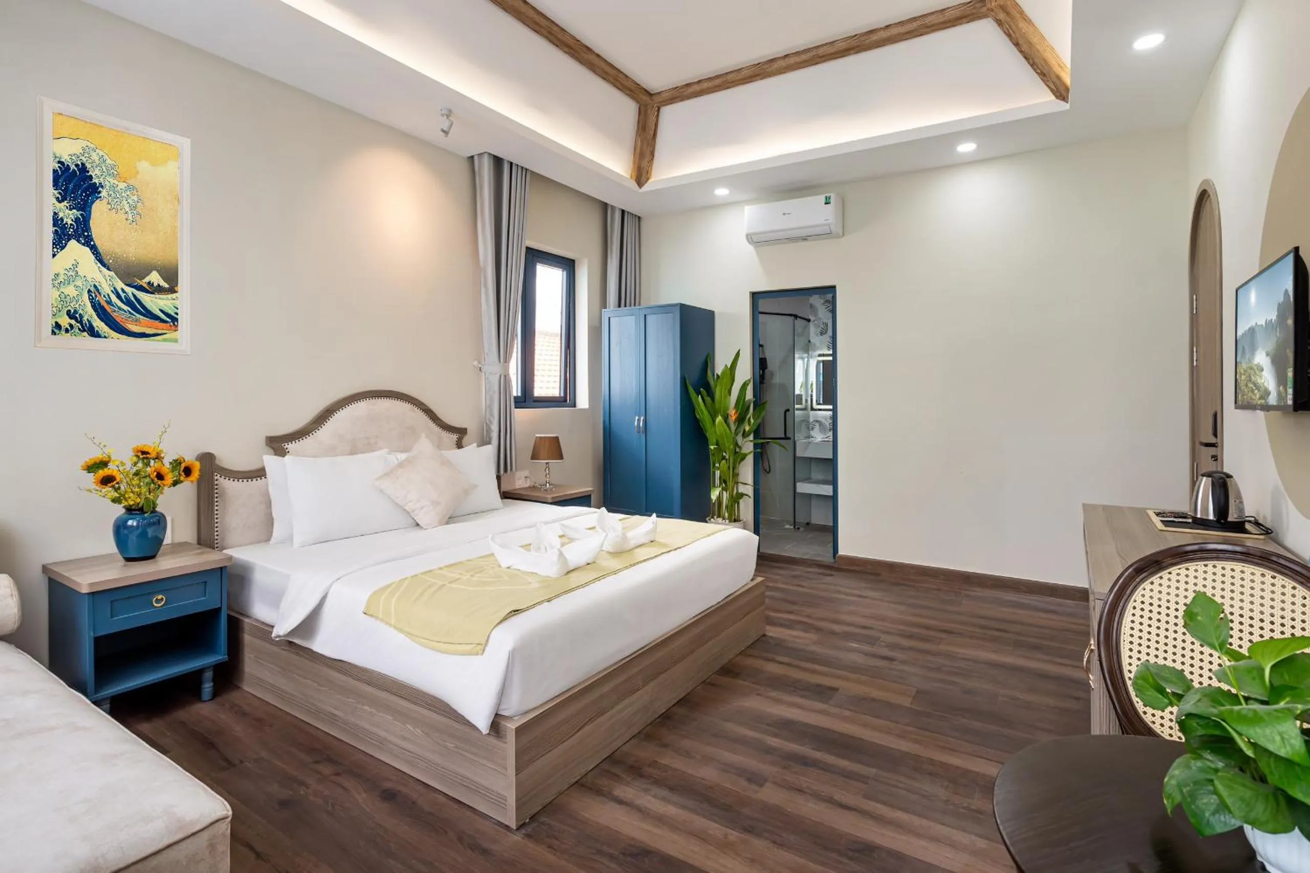 Bed in Jan Villa SaiGon Oasis