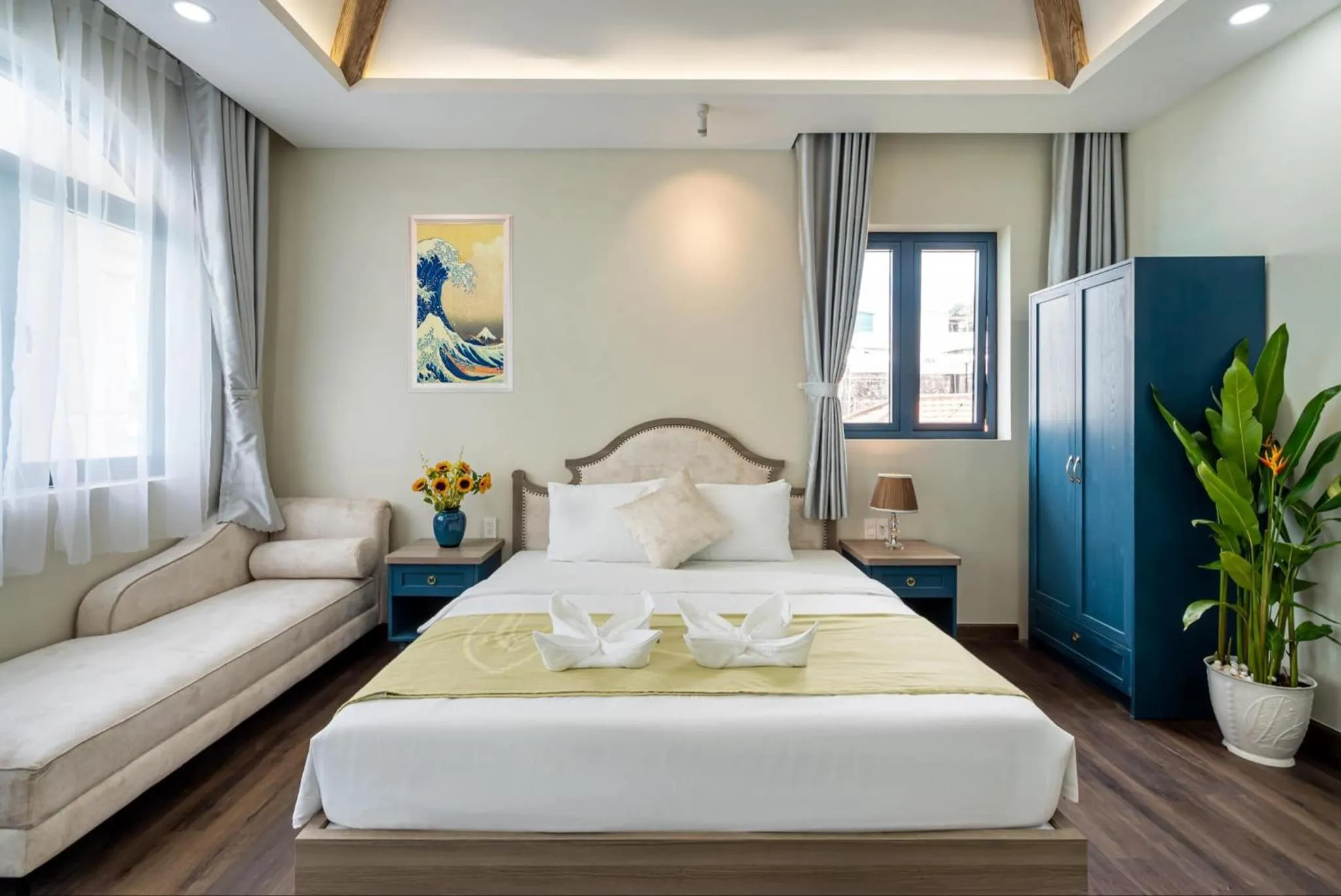 Bed in Jan Villa SaiGon Oasis