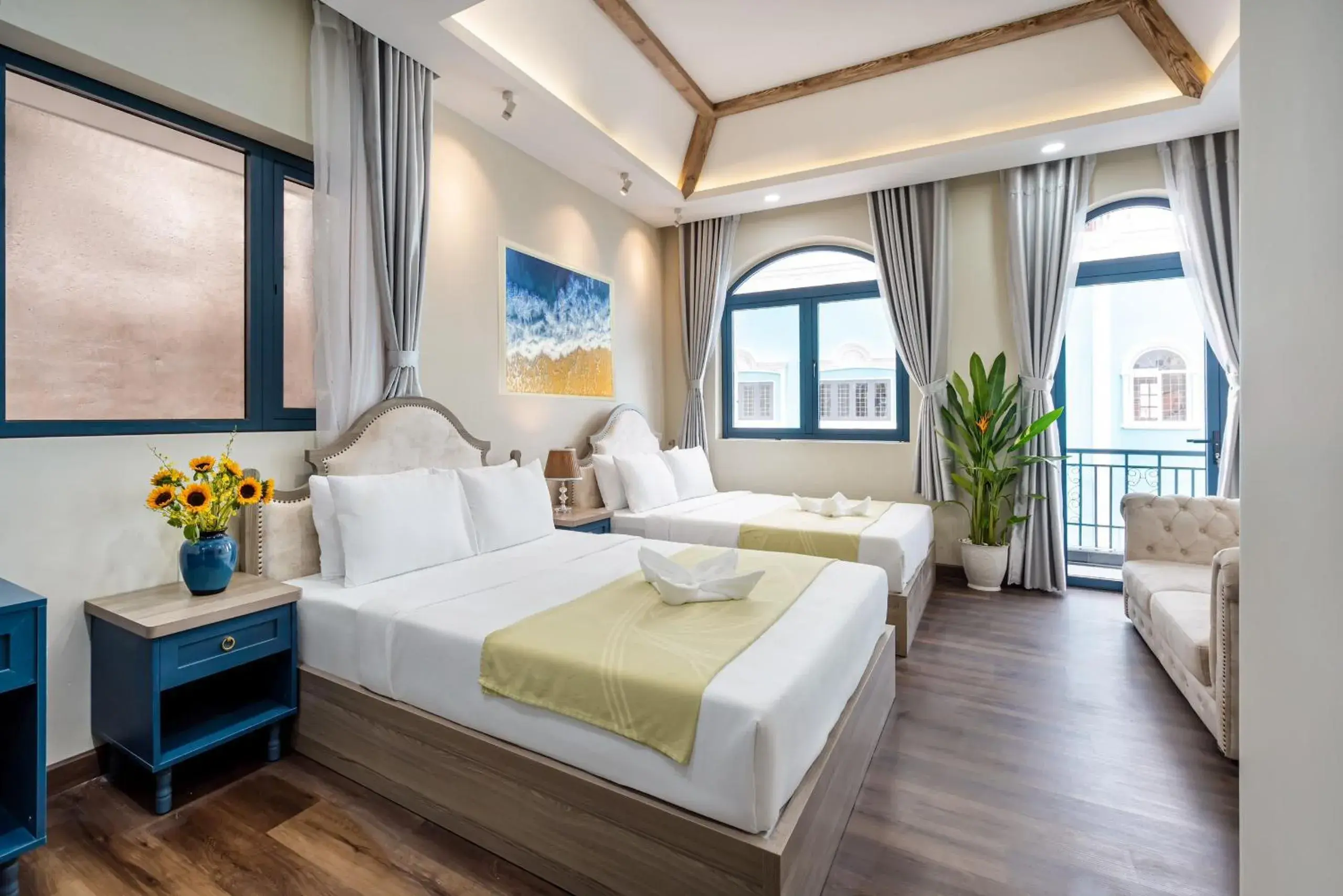 Family Room with Balcony in Jan Villa SaiGon Oasis Family Room with Balcony in Jan Villa SaiGon Oasis