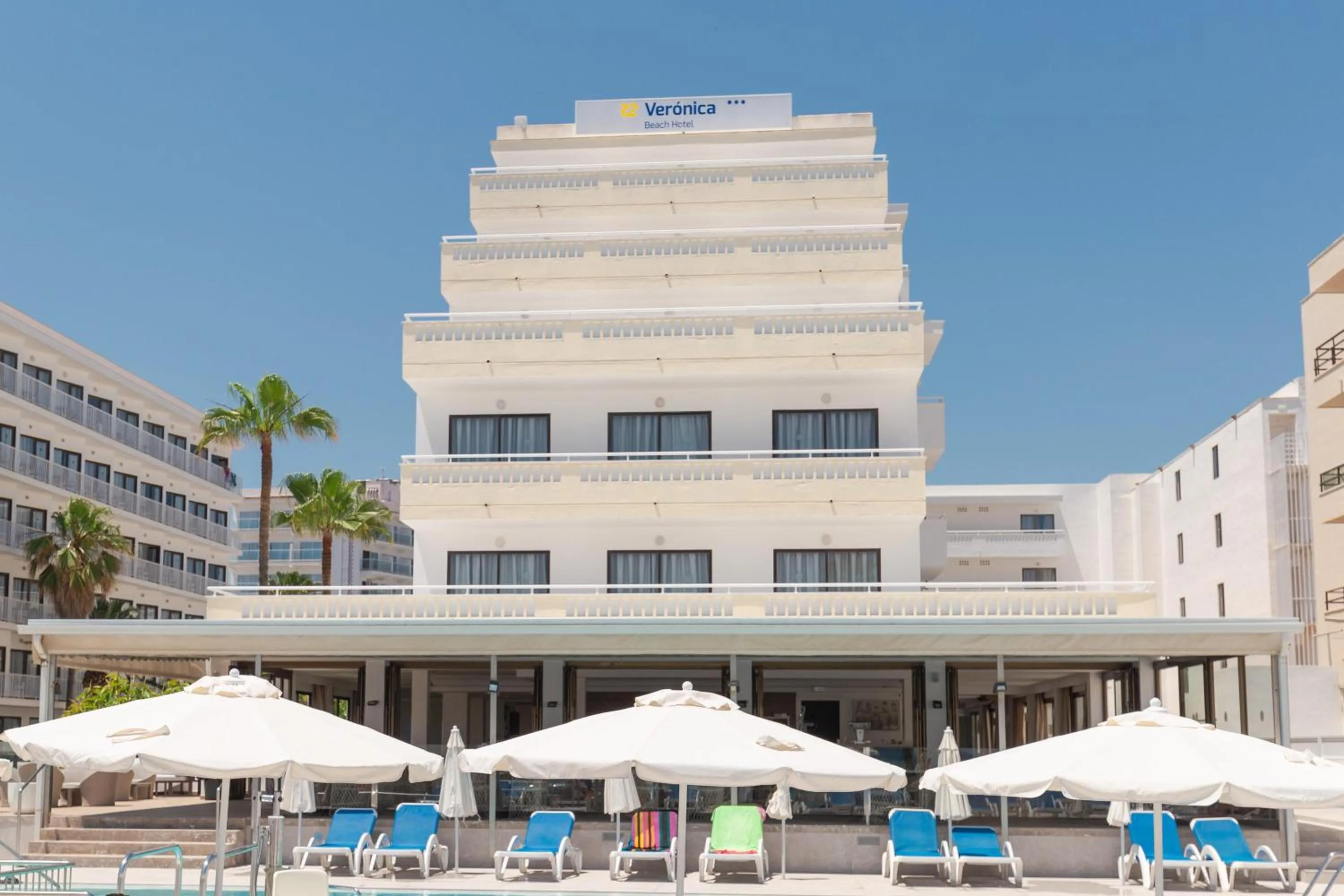 Property building in R2 Veronica