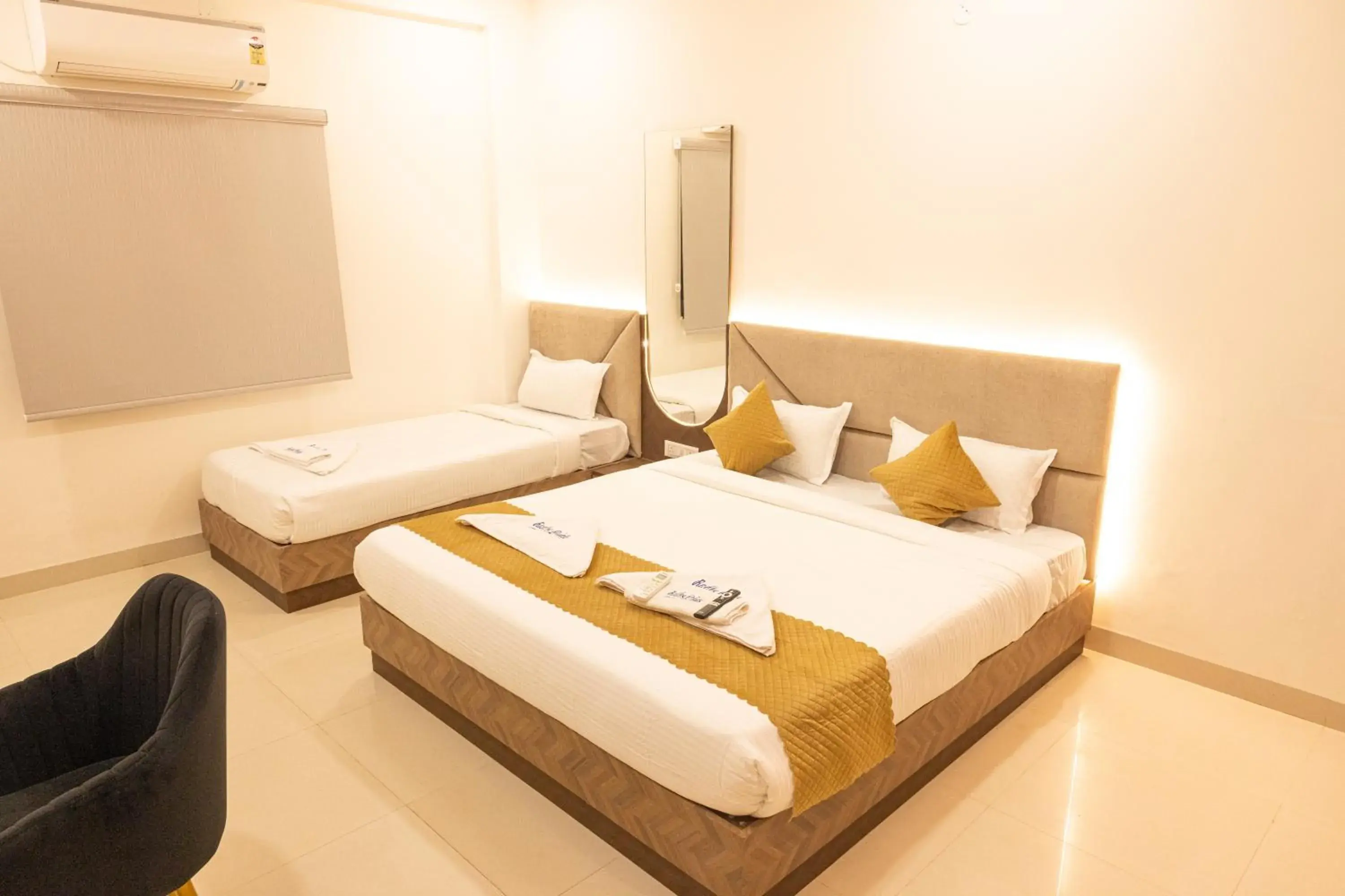 Bed in Hotel Radhe Pride Hitech City Bed in Hotel Radhe Pride Hitech City