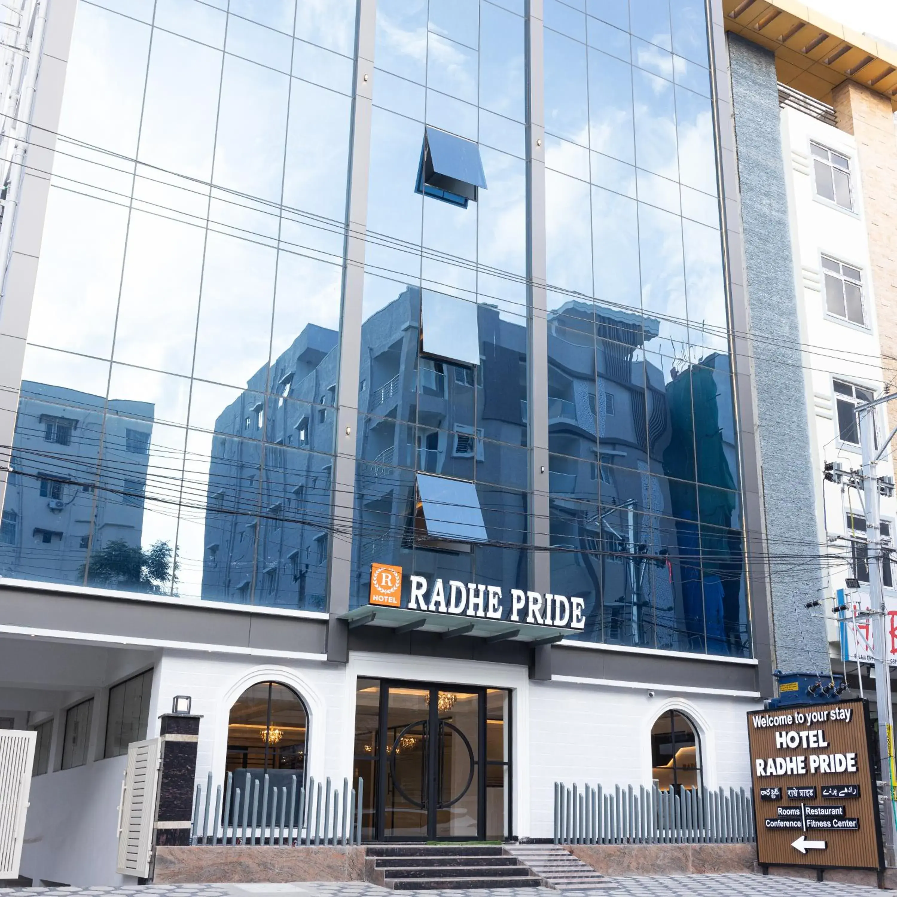 Property building in Hotel Radhe Pride Hitech City Property building in Hotel Radhe Pride Hitech City