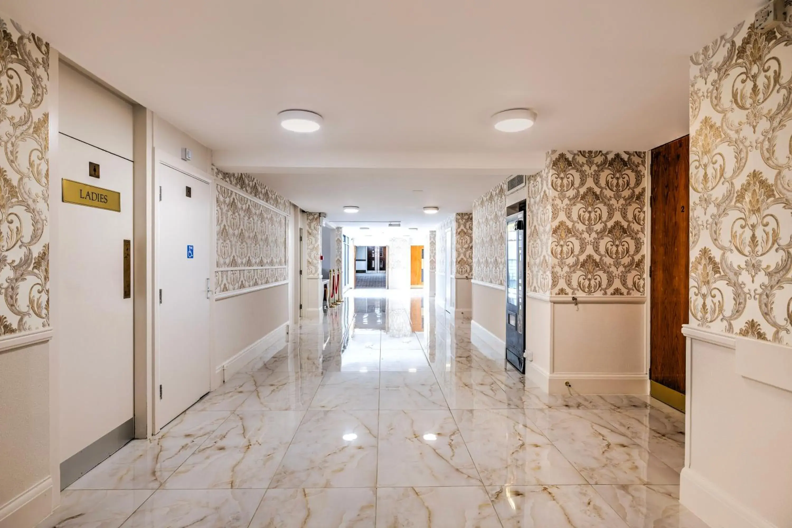 Lobby or reception in Palms Hotel & Retreat By Palette London Romford Lobby or reception in Palms Hotel & Retreat By Palette London Romford