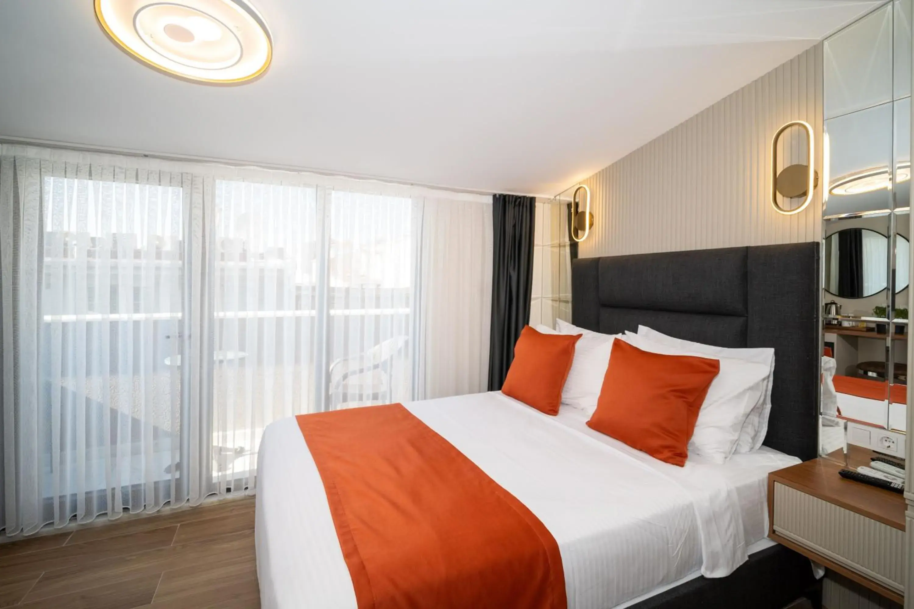 Photo of the whole room, Bed in Robin Hotel Photo of the whole room, Bed in Robin Hotel