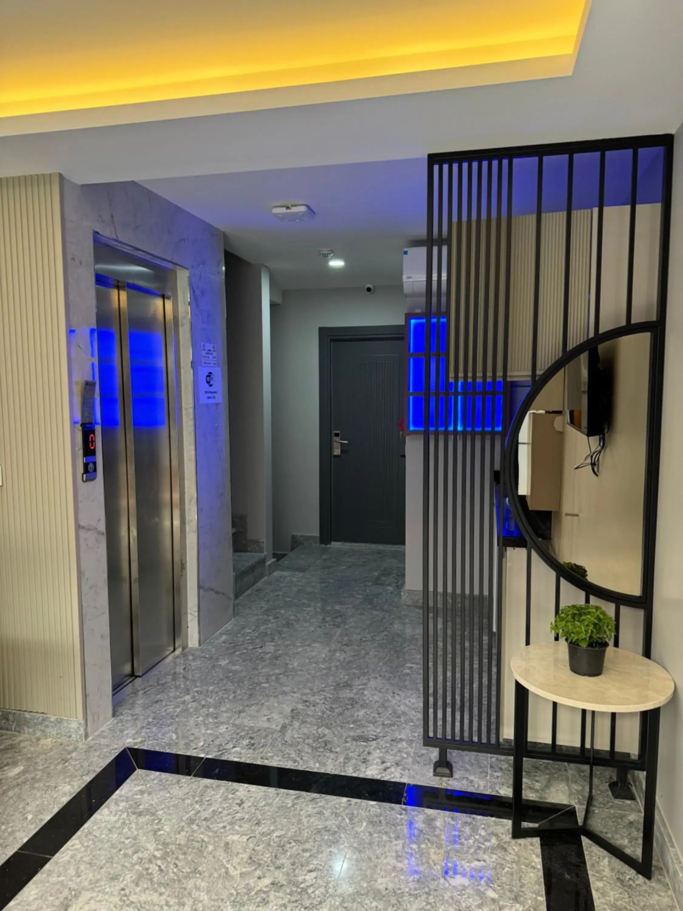 Lobby or reception in Robin Hotel Lobby or reception in Robin Hotel