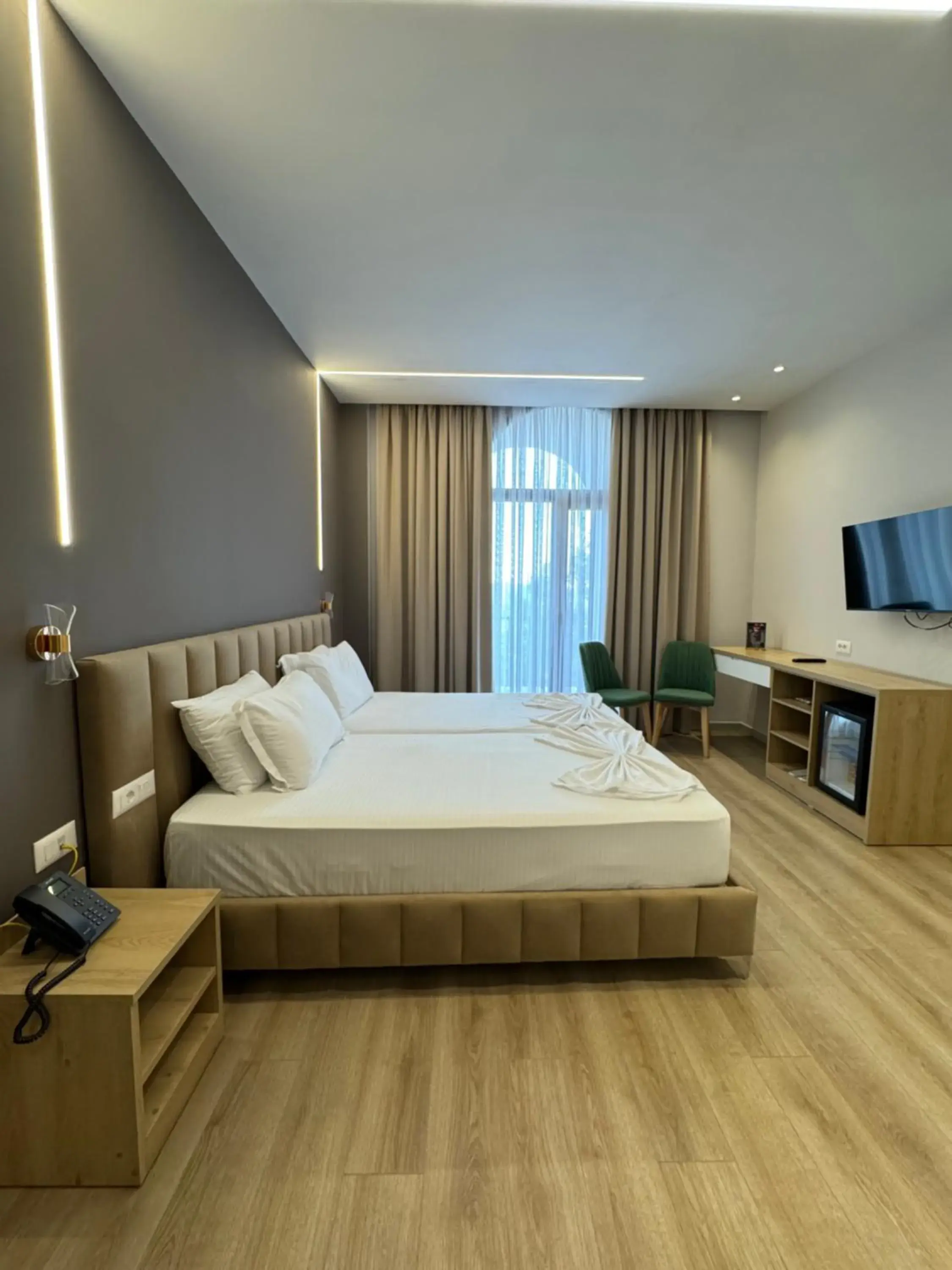 Deluxe Suite with Spa Bath in Hotel Panorama & Spa Elbasan Deluxe Suite with Spa Bath in Hotel Panorama & Spa Elbasan