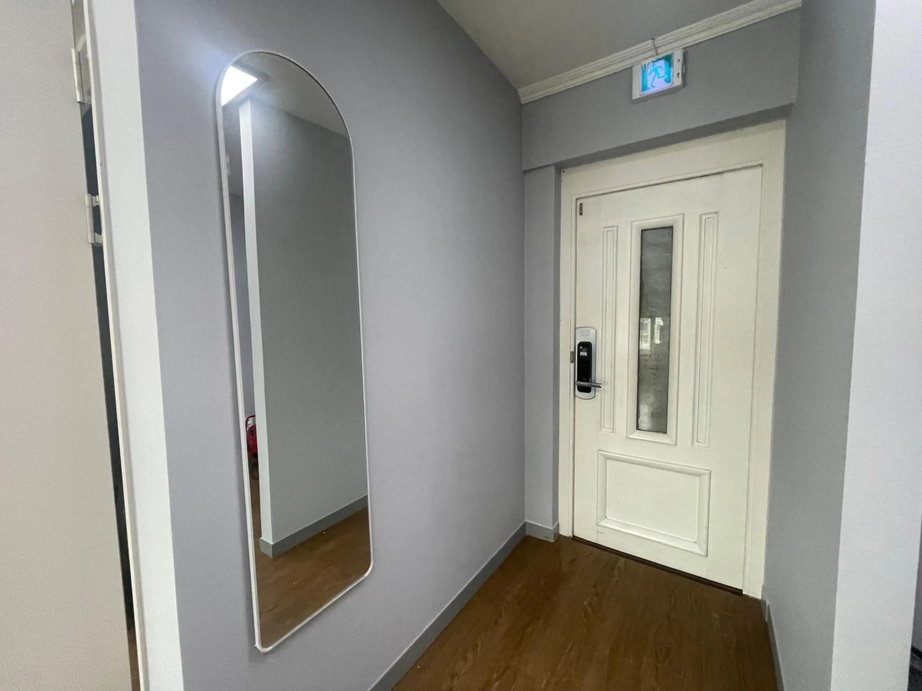 K wave Guesthouse Only Female in Hongdae 1