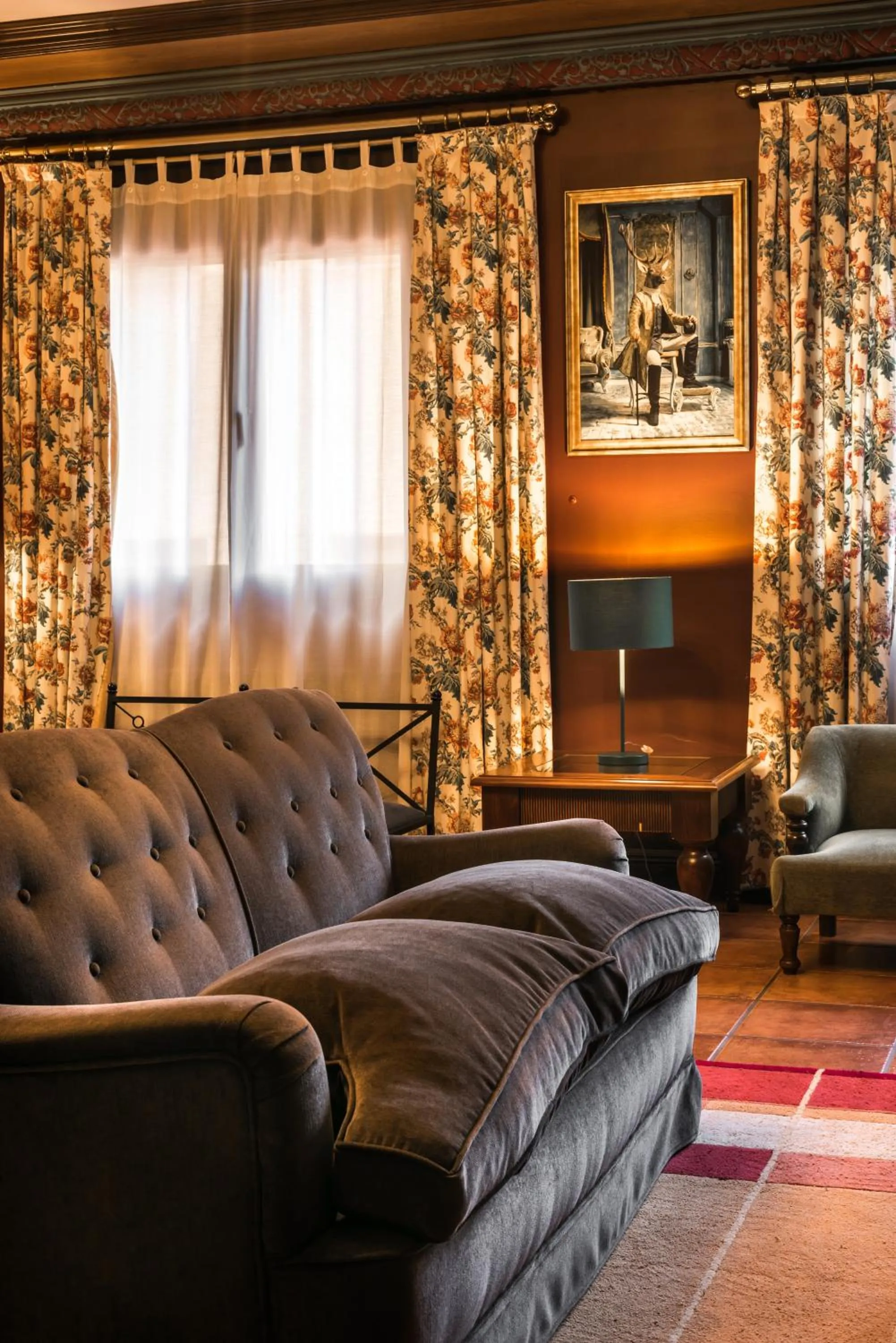 Communal lounge/ TV room in El Refugio de Aran Vielha Aparthotel