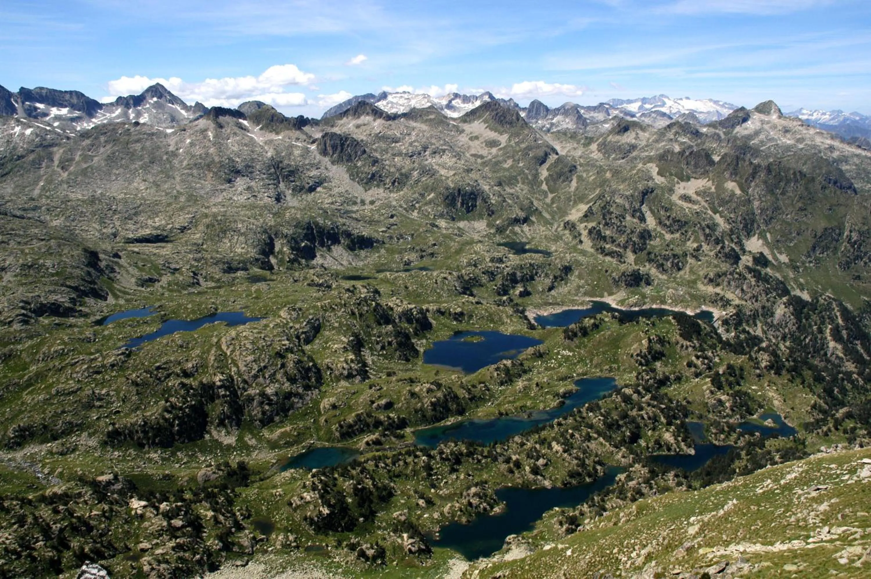 Natural landscape in El Refugio de Aran Vielha Aparthotel