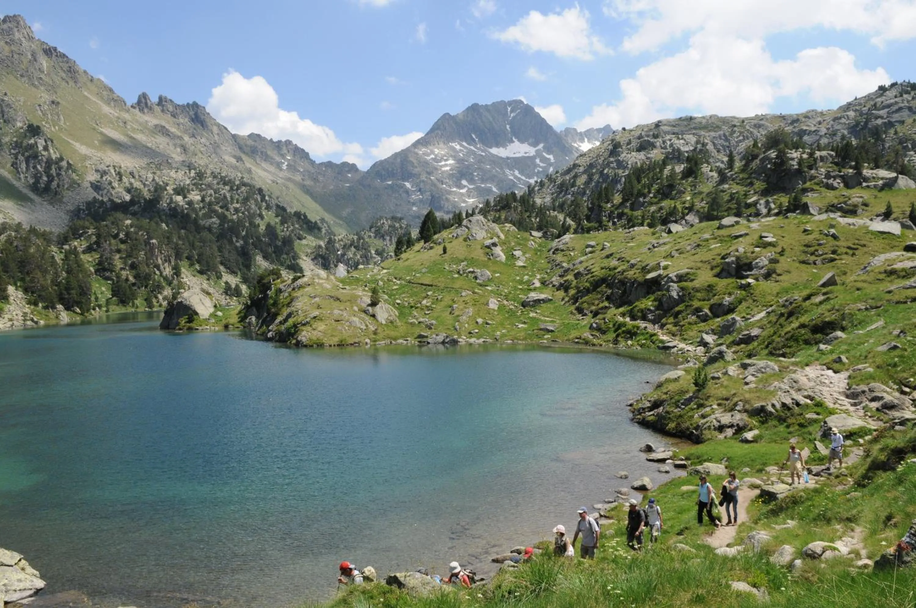 Natural landscape in El Refugio de Aran Vielha Aparthotel