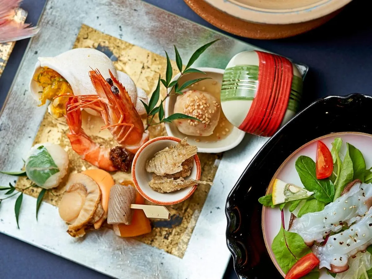 Dinner in Abuto Honkan