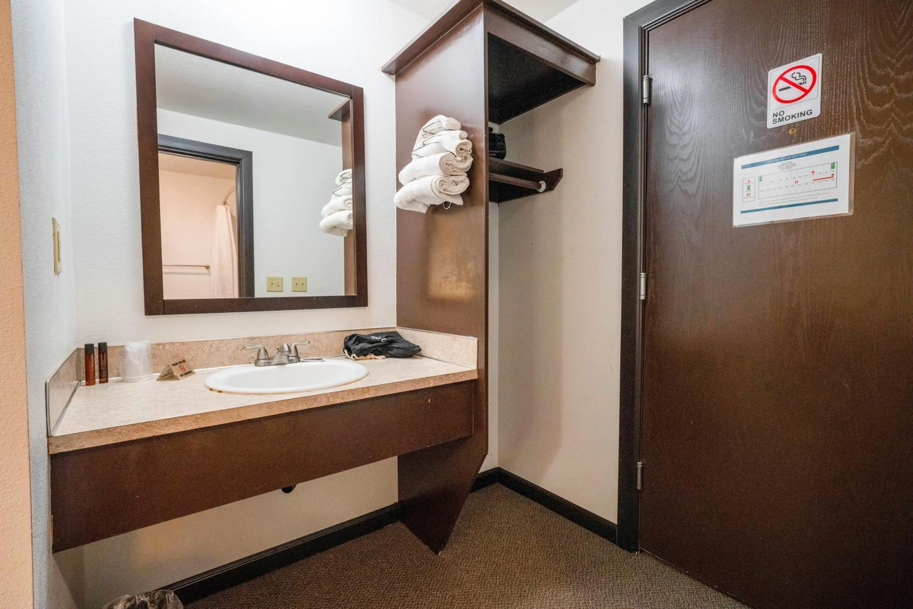 Bathroom in Unicorn Inn by OYO Portland