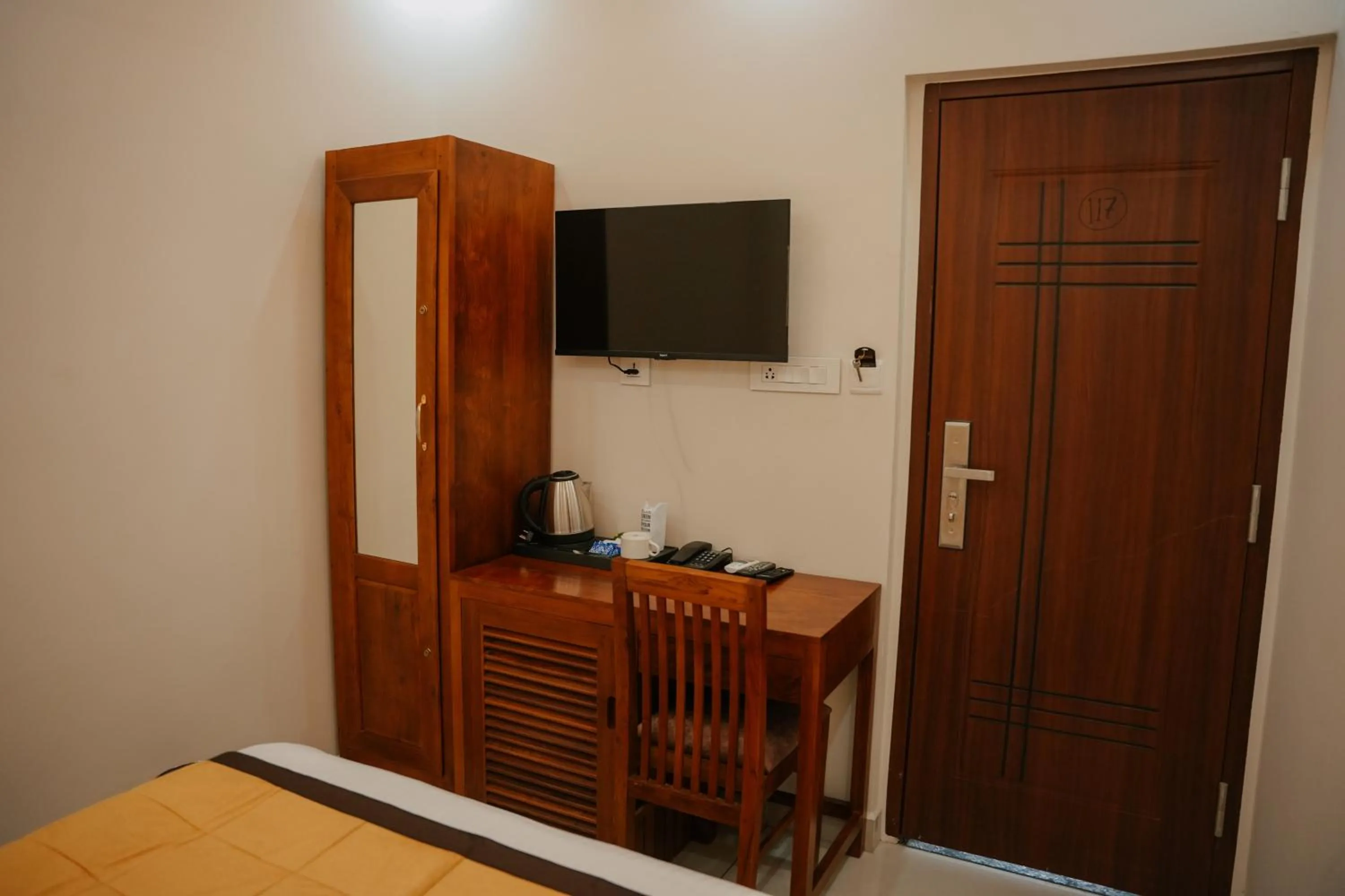 TV and multimedia in Makkiyil Residency