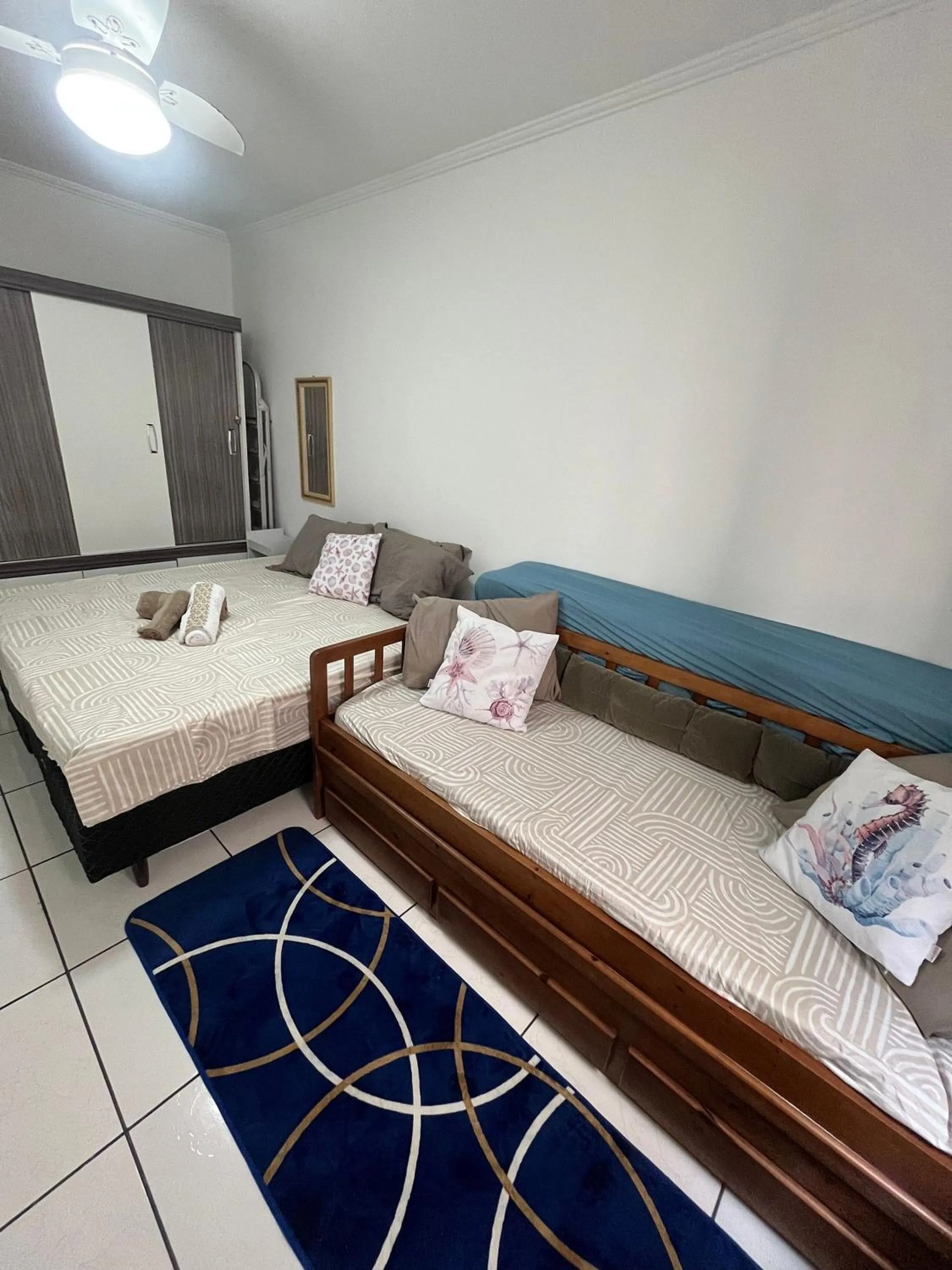 Praia da Guilhermina- WI FI - Garagem- 6 Hosp- Bares,restaurantes, Mercado