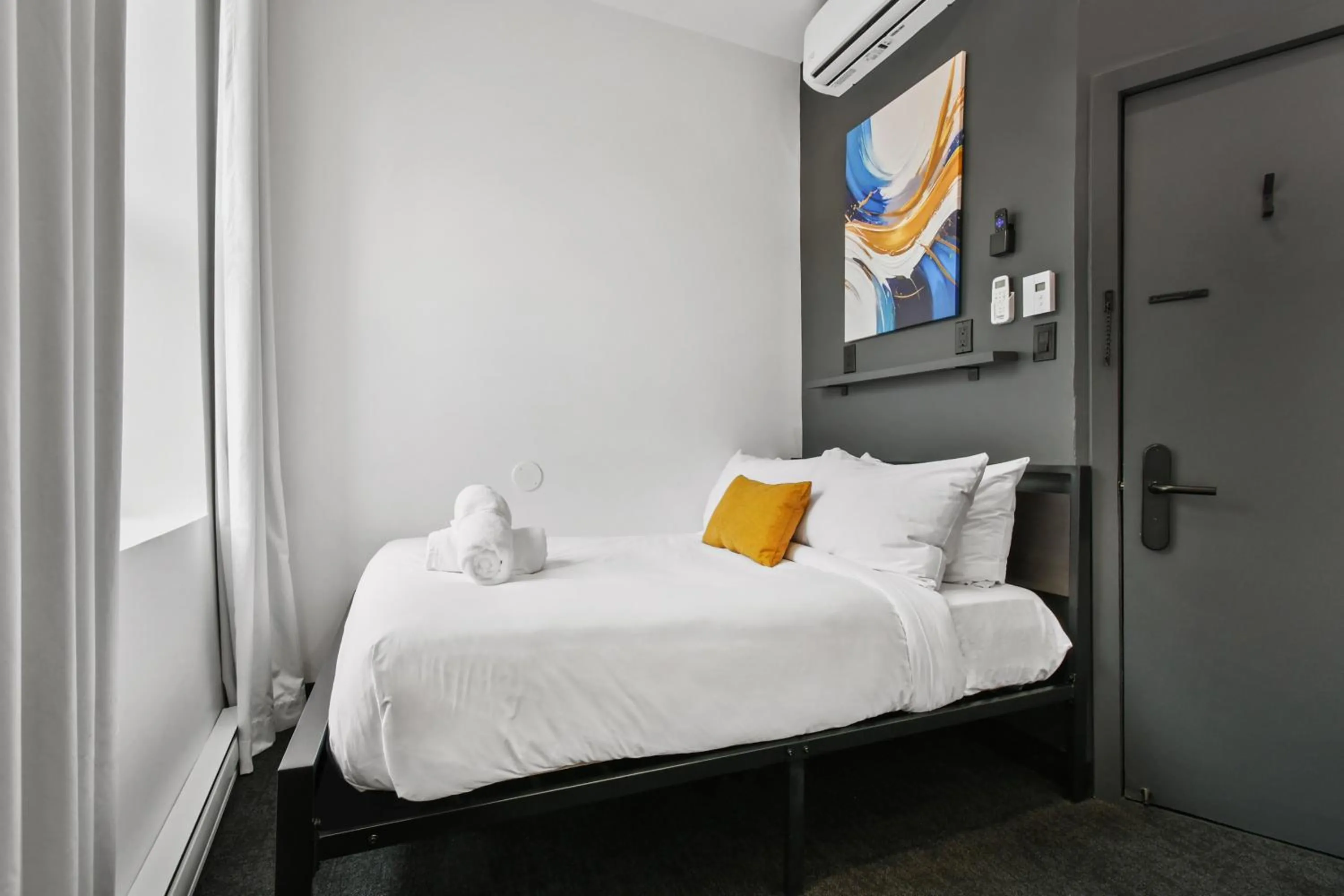 Bed in Lift Hotel