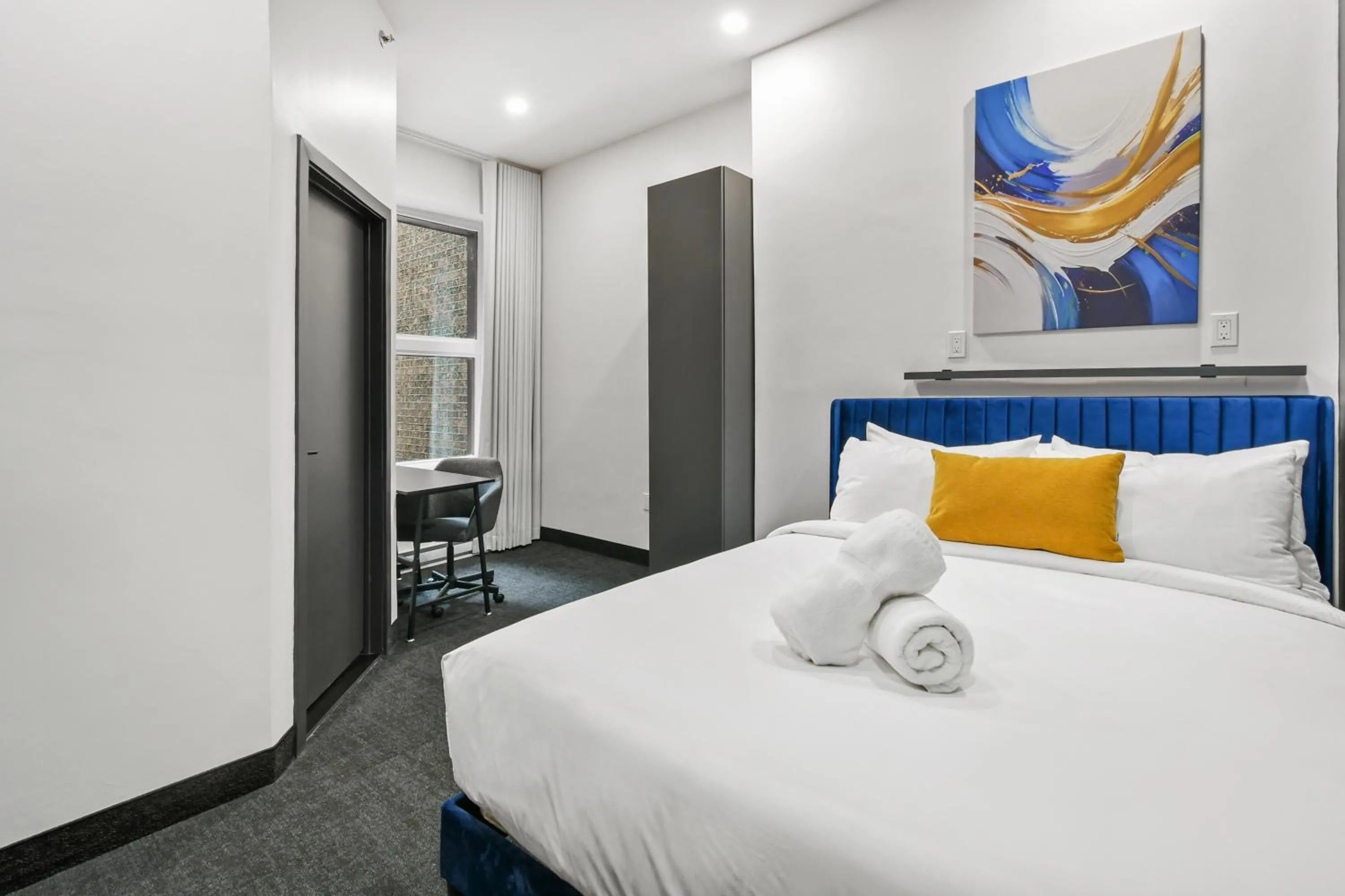 Bed in Lift Hotel