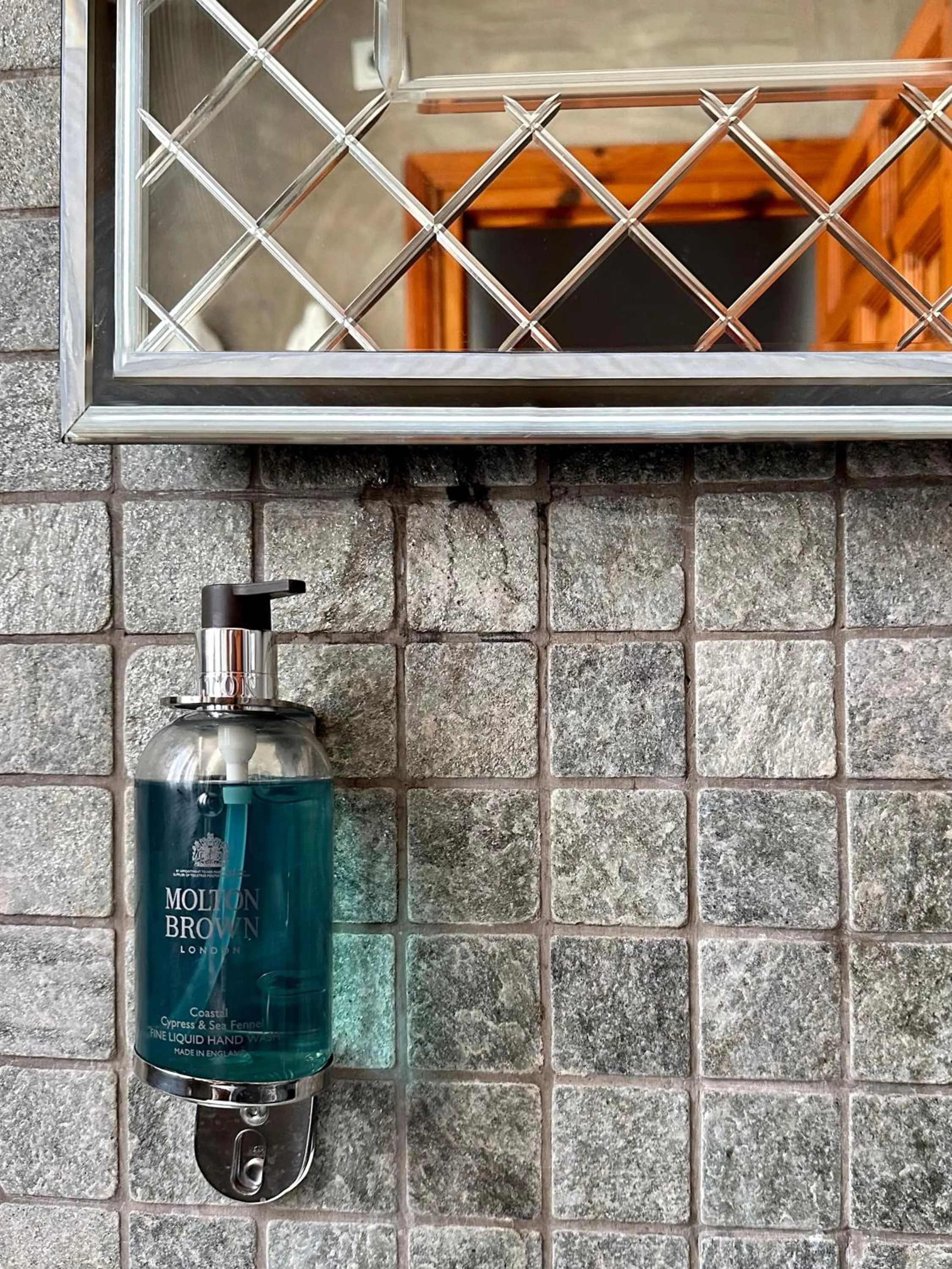 Bathroom in Almunia de San Miguel