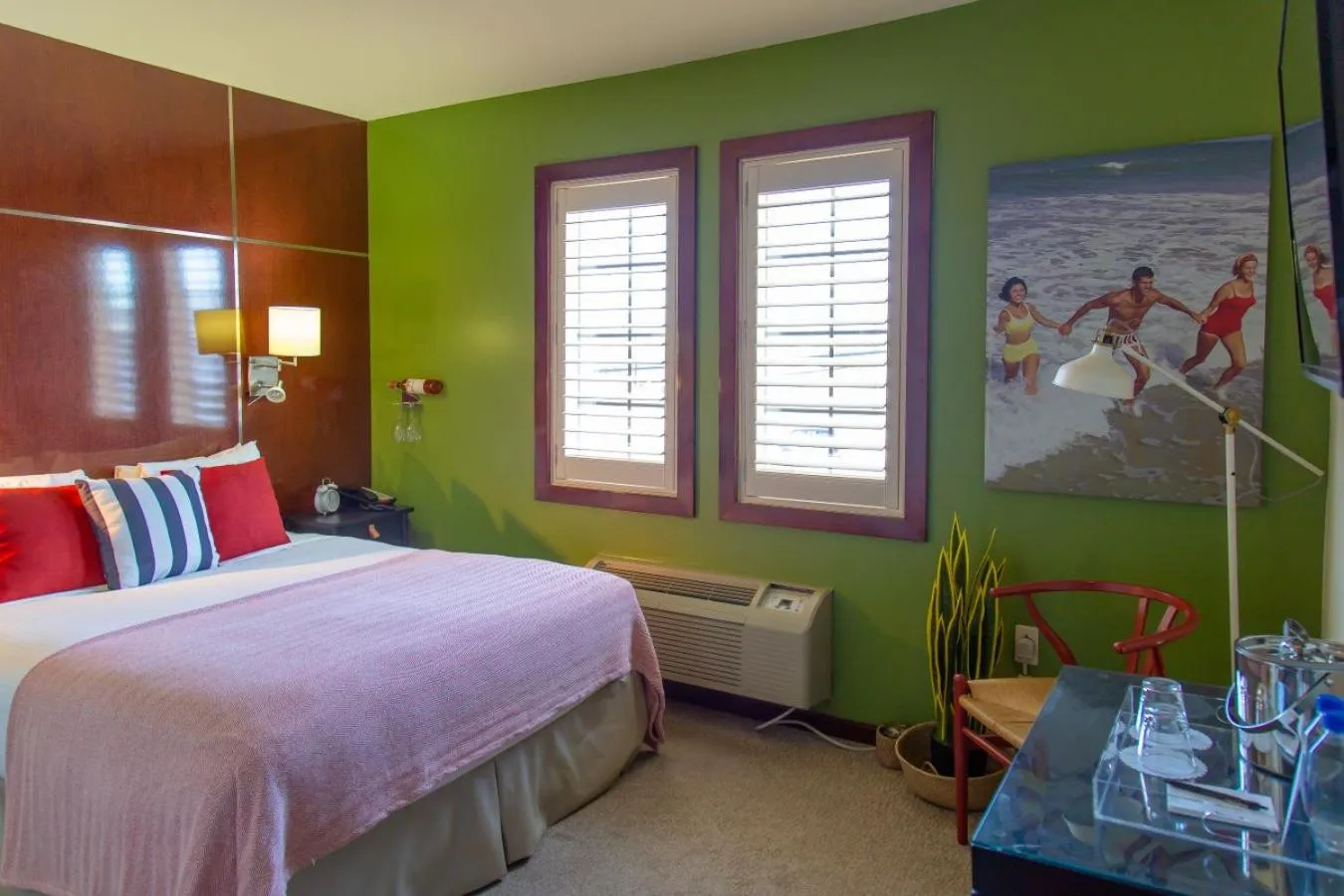 Bed in Daddy O Hotel