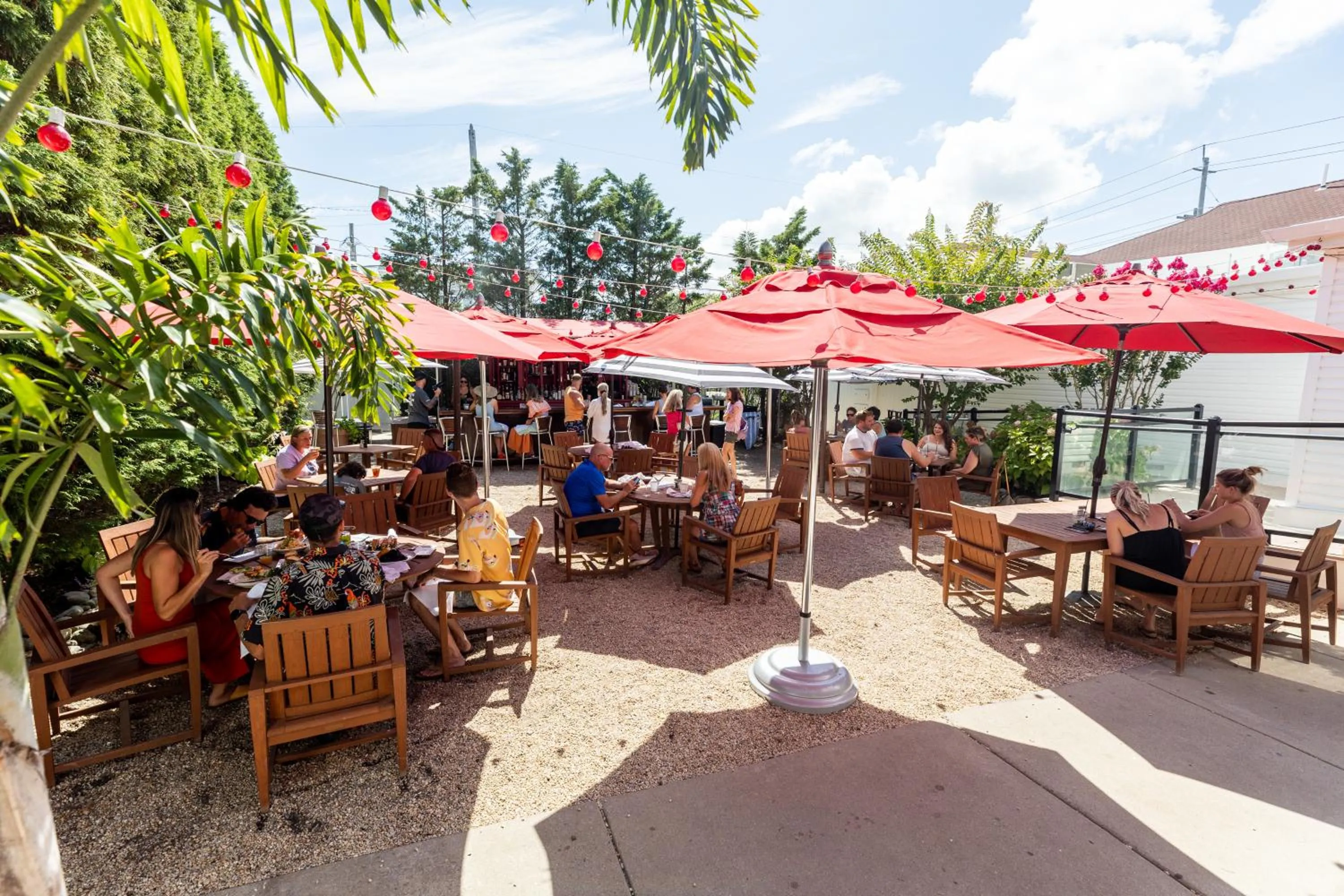 Restaurant/places to eat in Daddy O Hotel