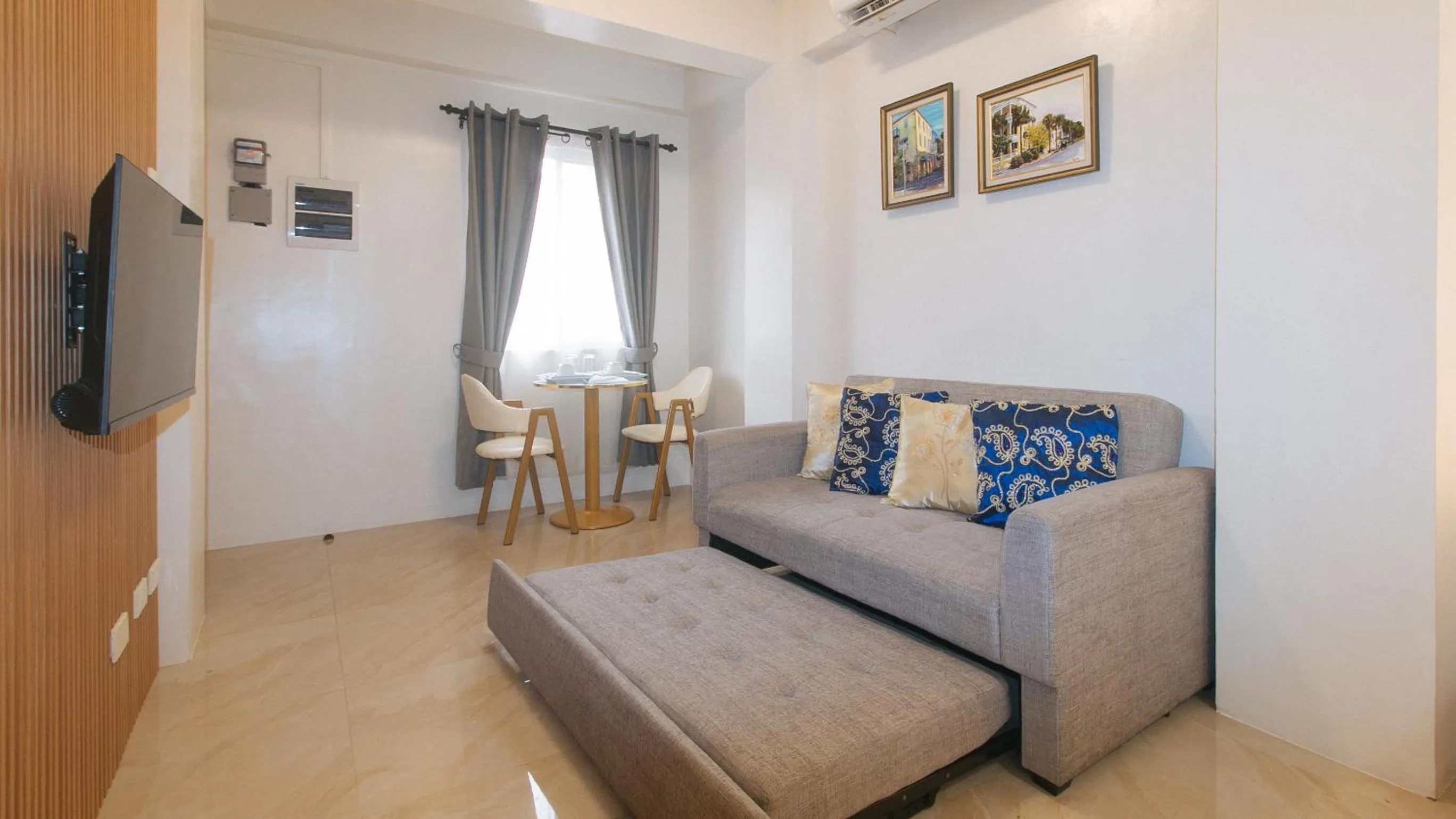 Bedroom in RedDoorz at Delorian Residences