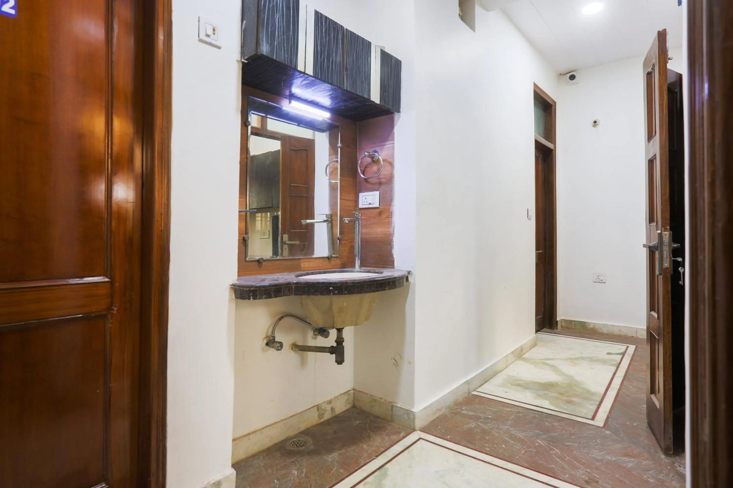 Bedroom in Hotel O Golden Key Rohini