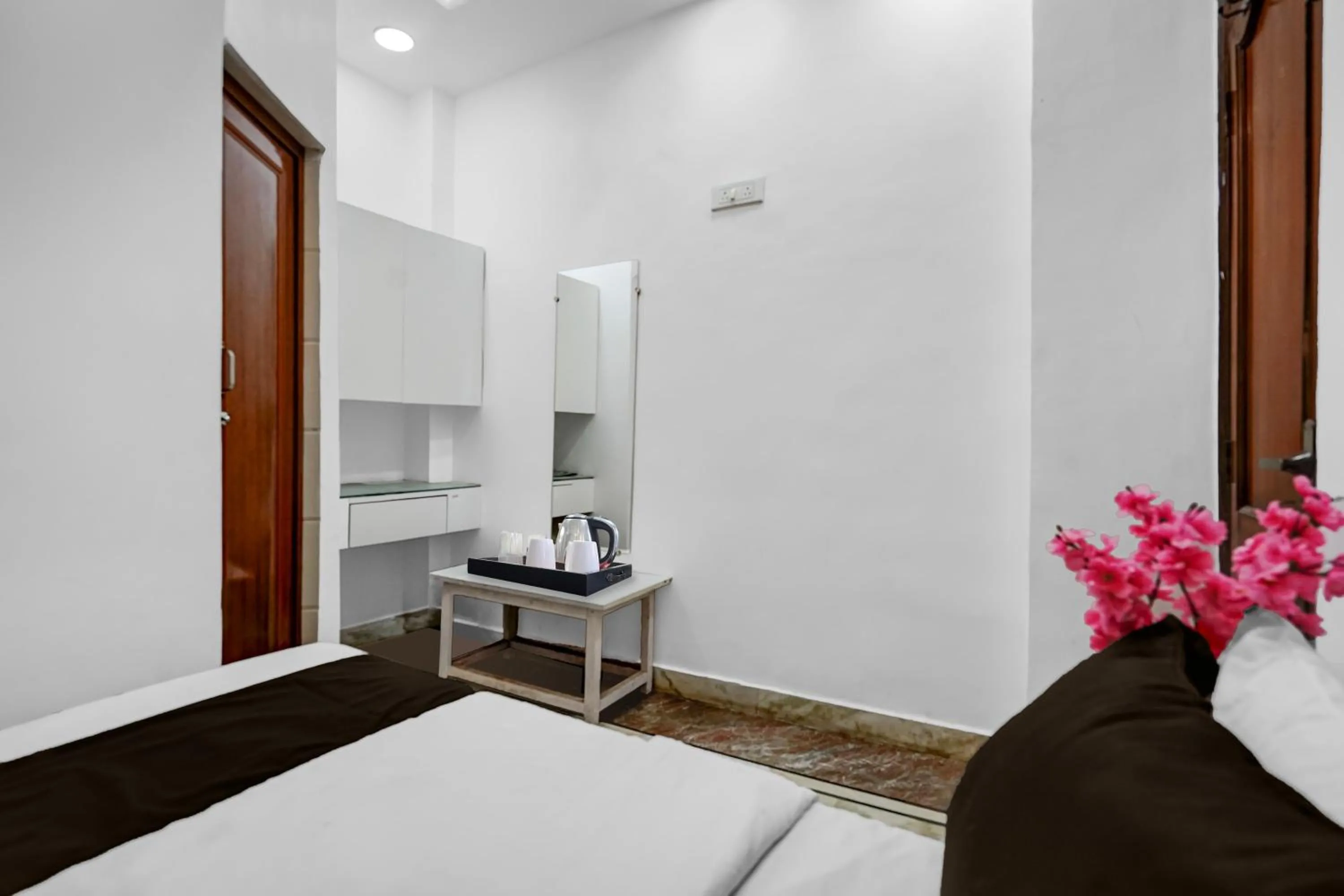 Bedroom, Bed in Super Hotel O Iskcon Temple Rohini Formerly Golden Key