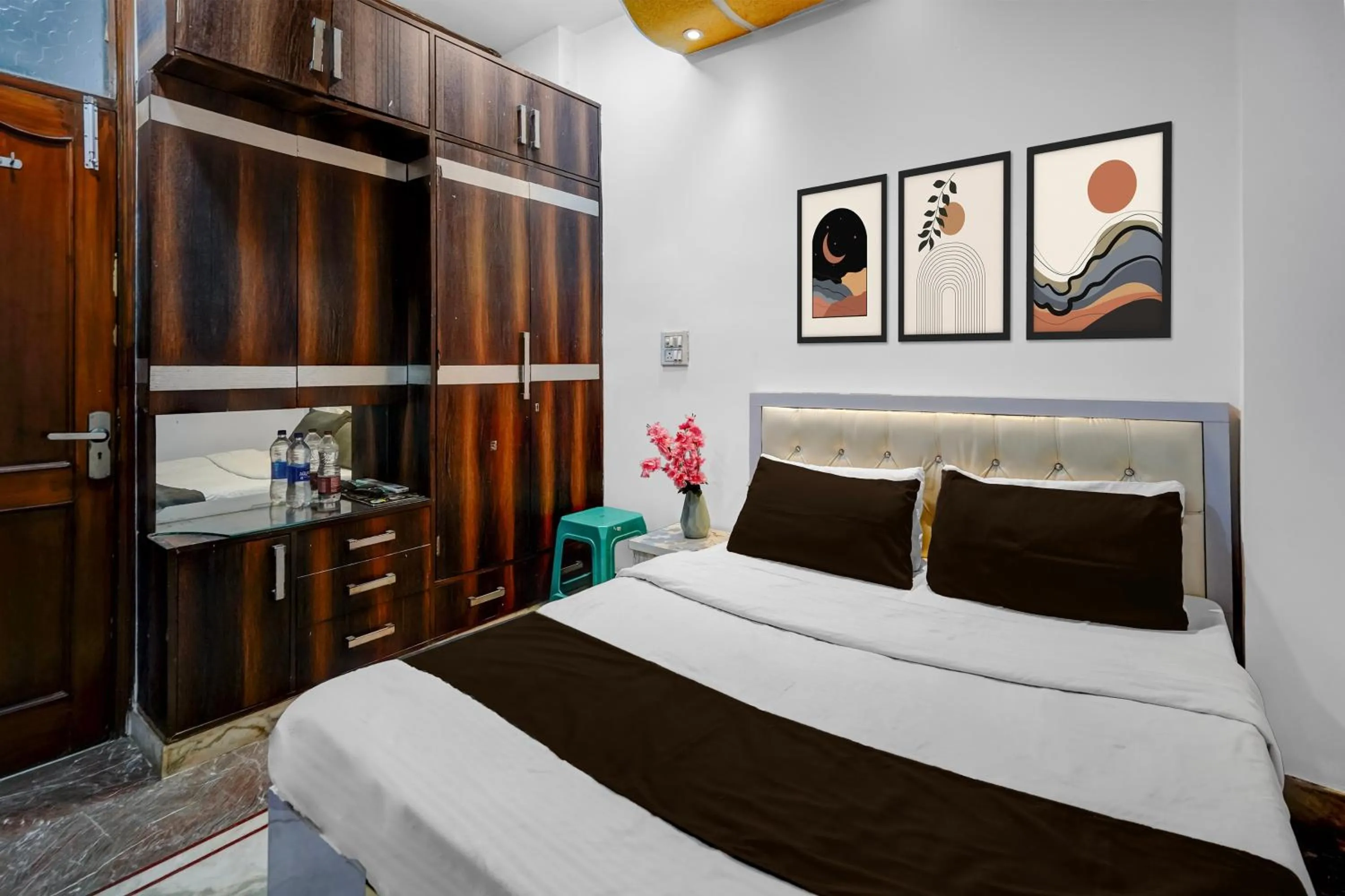 Bedroom, Bed in Hotel O Iskcon Temple Rohini Formerly Golden Key