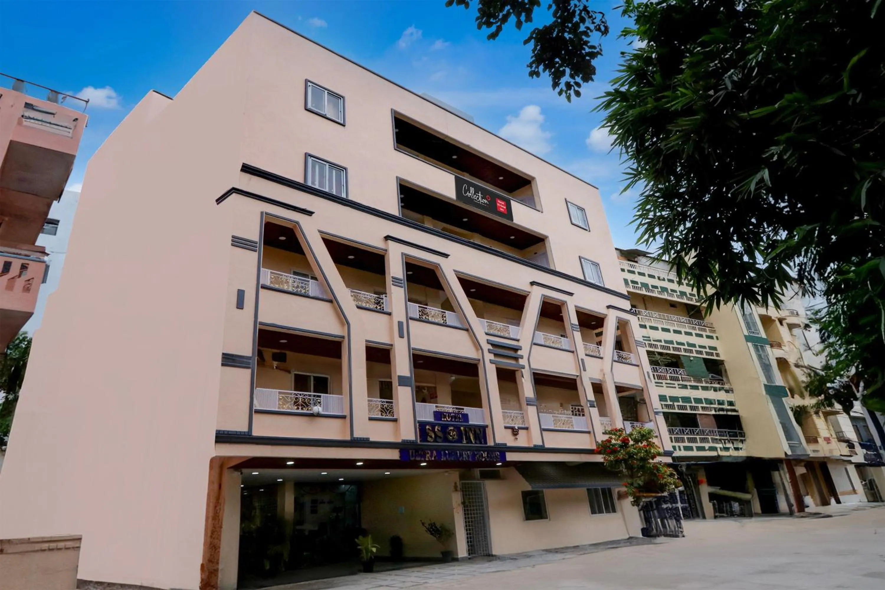 Facade/entrance in Hotel O Ss ome inn ultra luxury rooms