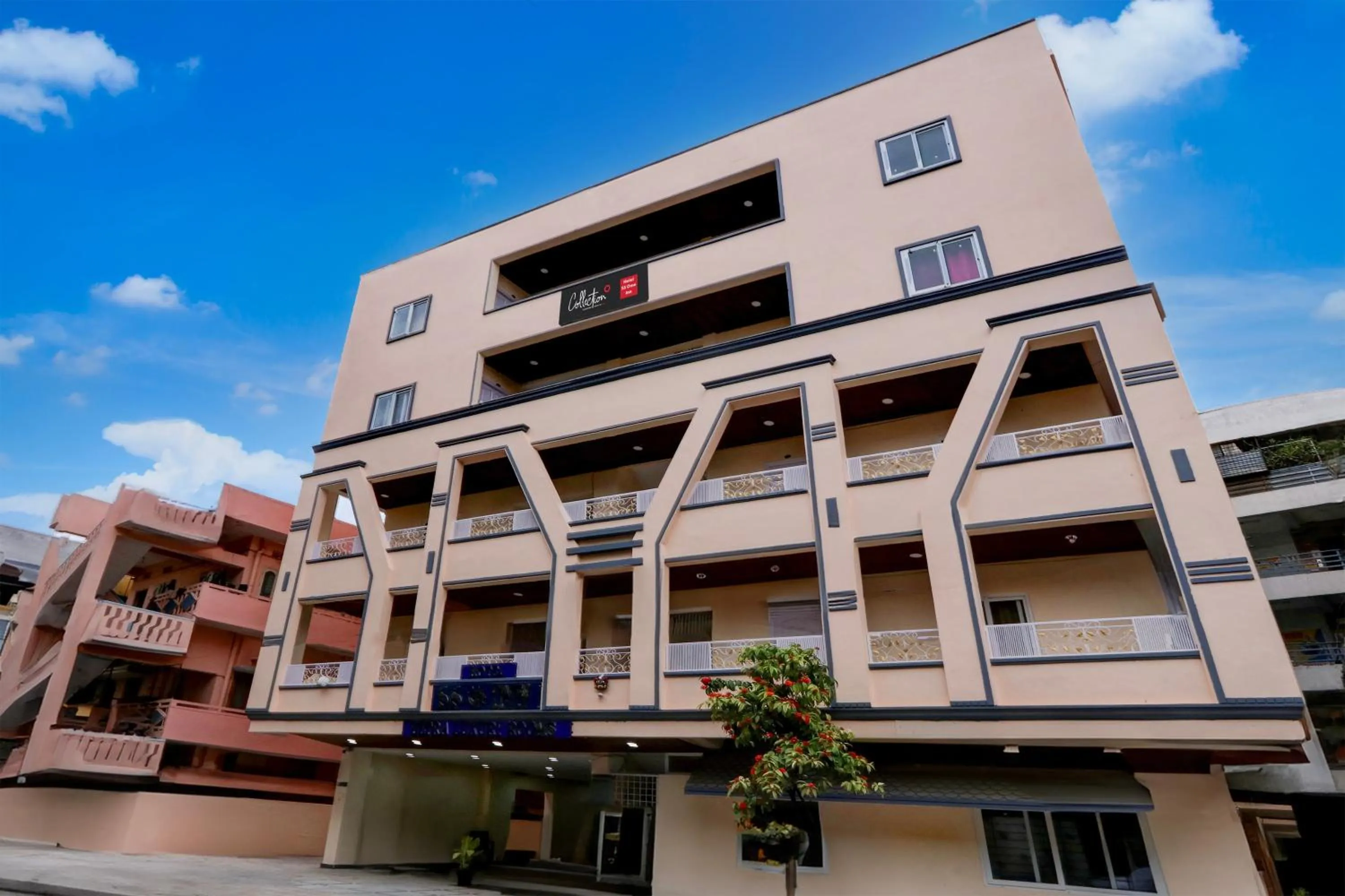 Facade/entrance in Hotel O Ss ome inn ultra luxury rooms
