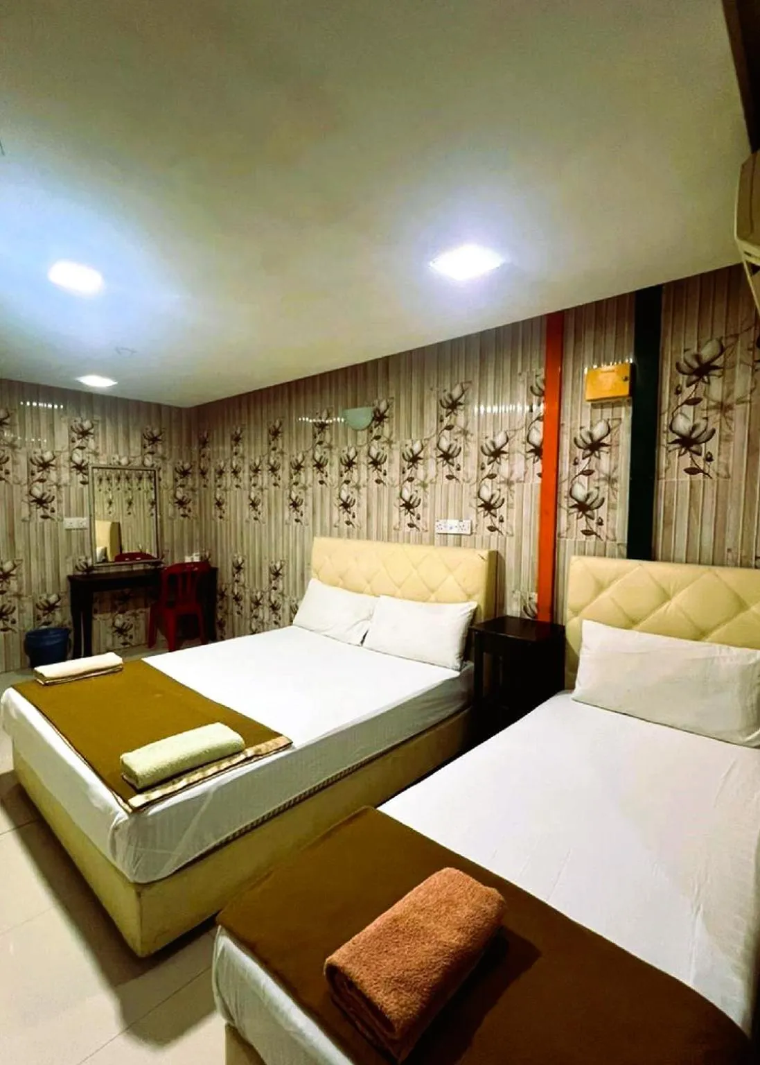 Bed in Seri Rawang Hotel