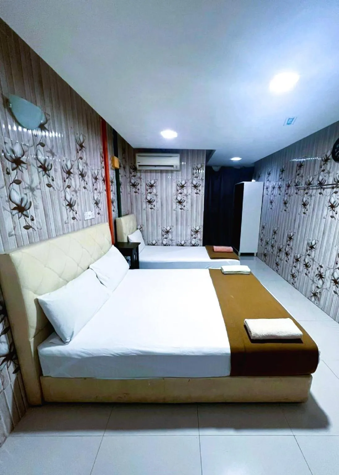Bed in Seri Rawang Hotel