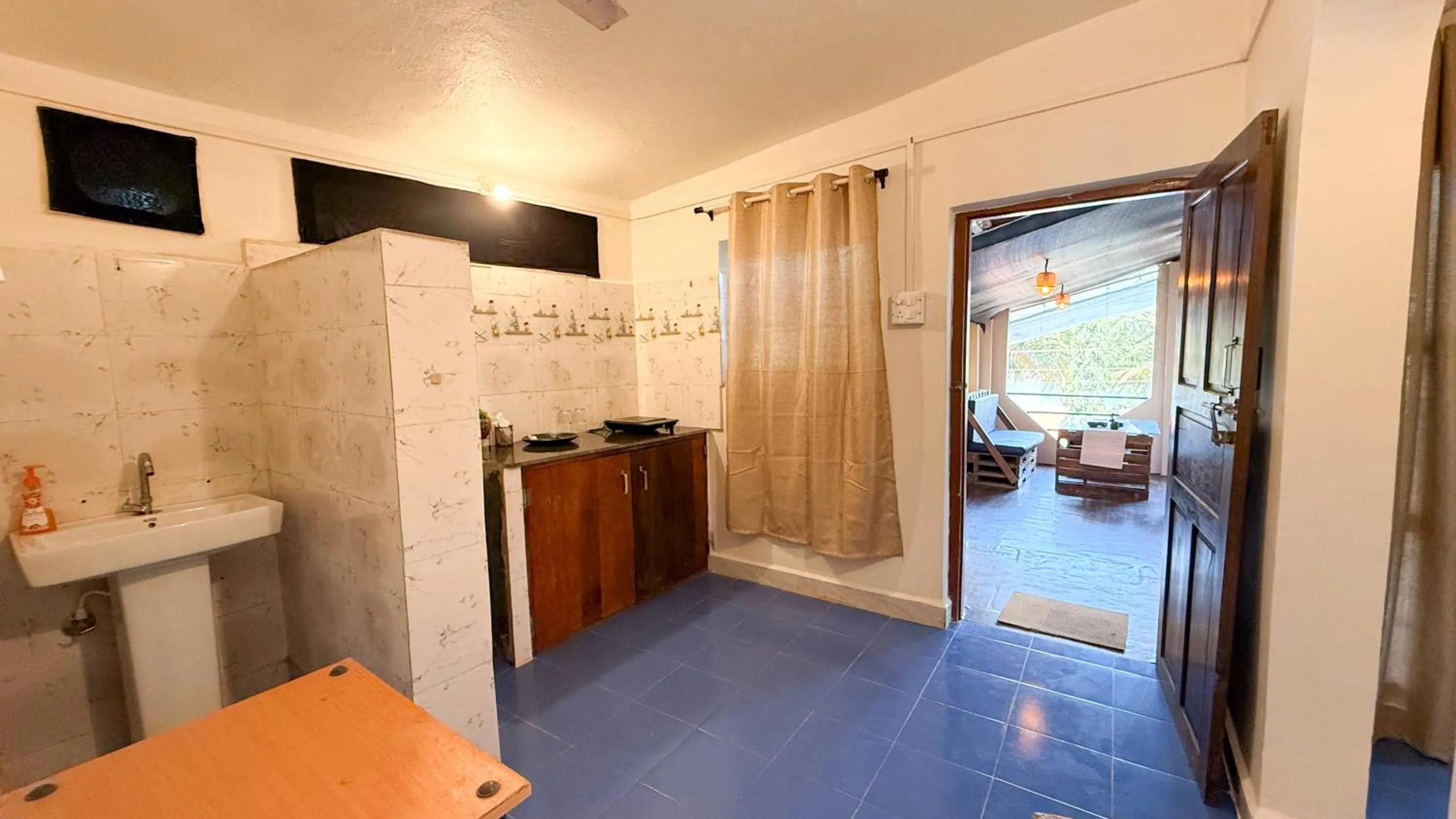 Kitchen or kitchenette in Riversong Bliss