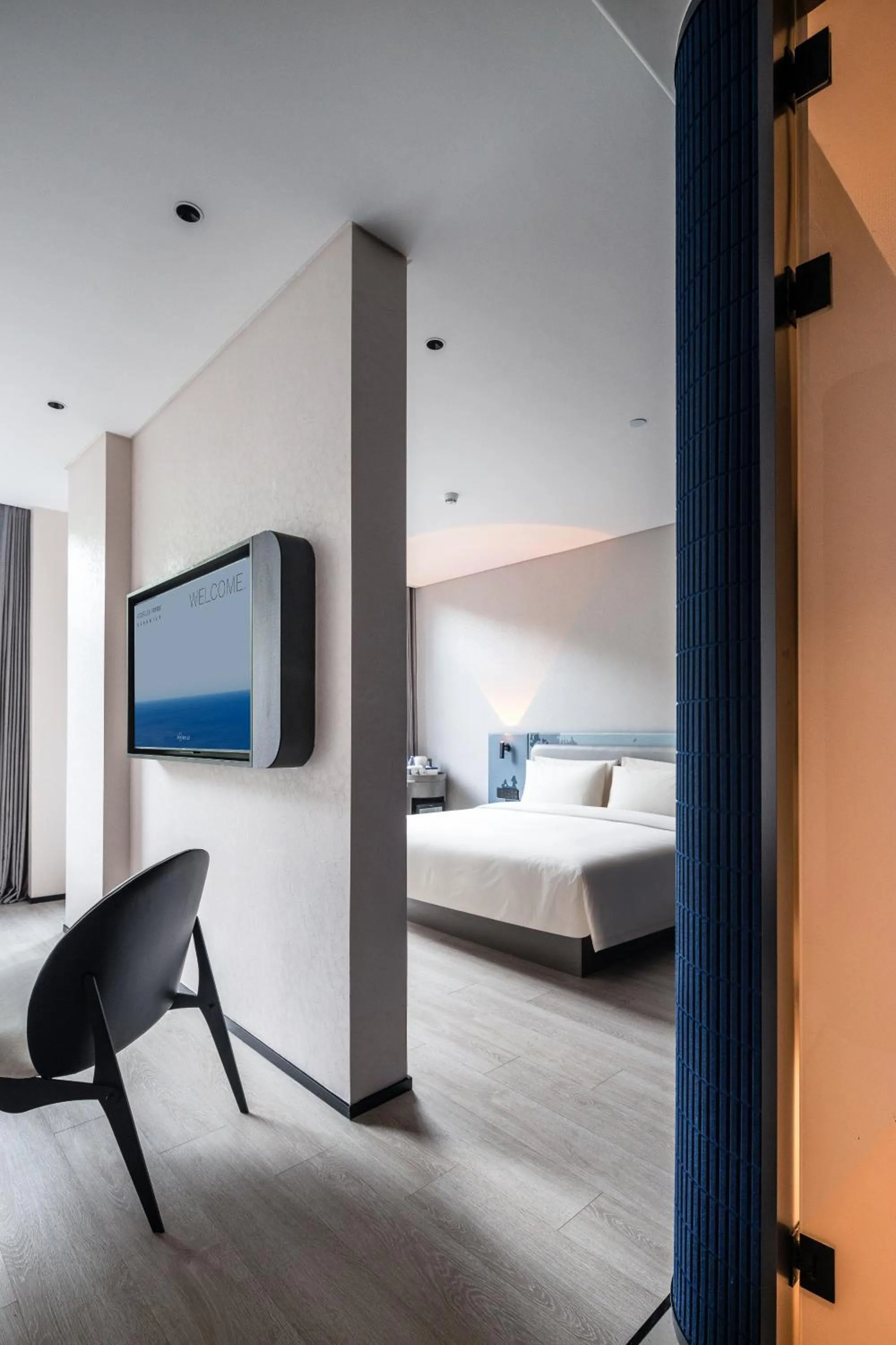 Bed in Atour Light Hotel Shenzhen Nanshan Science and Technology Park Changyuan