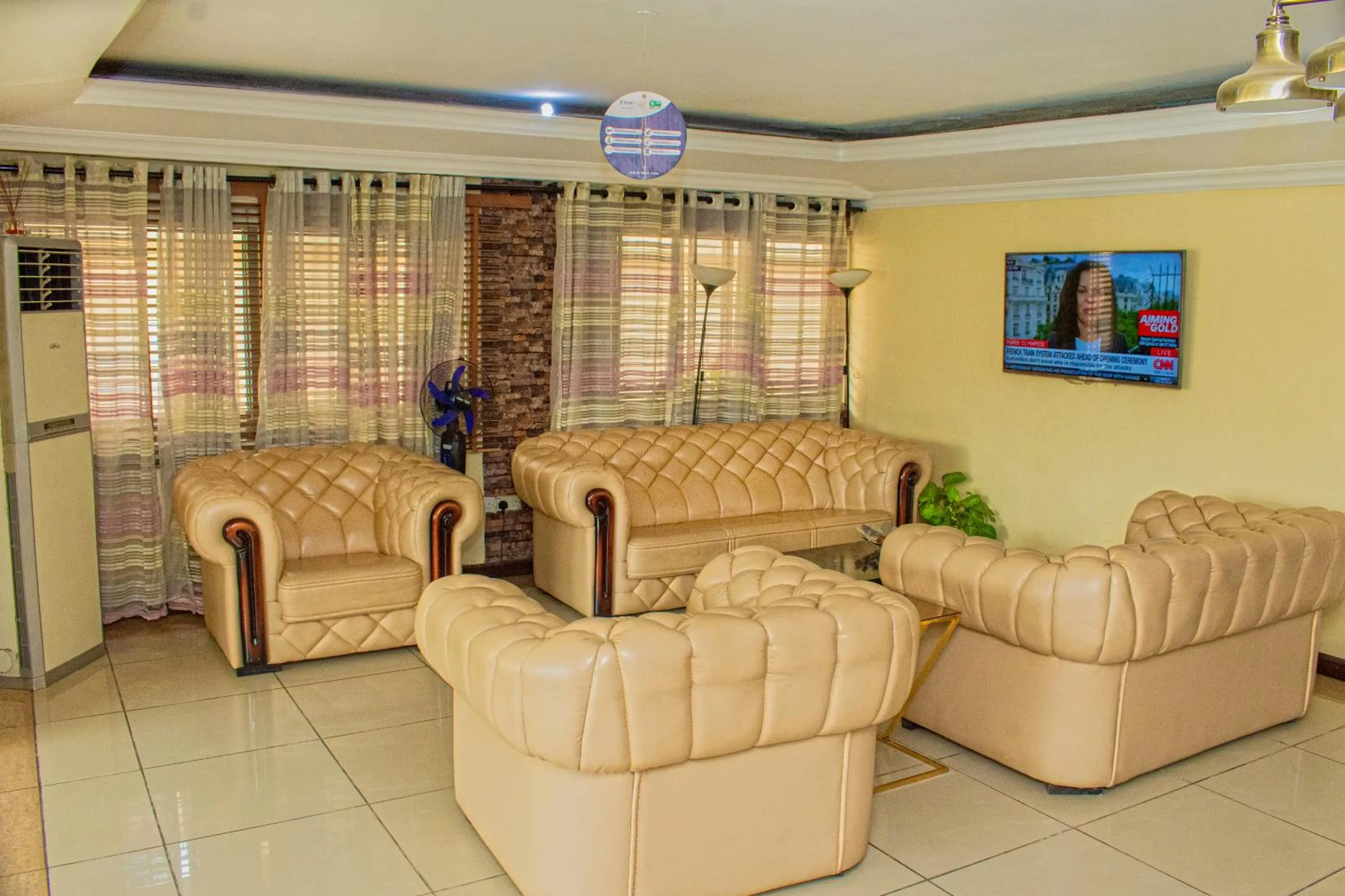 TV and multimedia in EED Pension Boutique Hotel