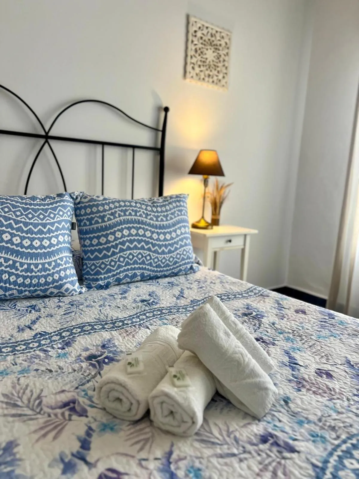 Decorative detail, Bed in Hostal El Faro