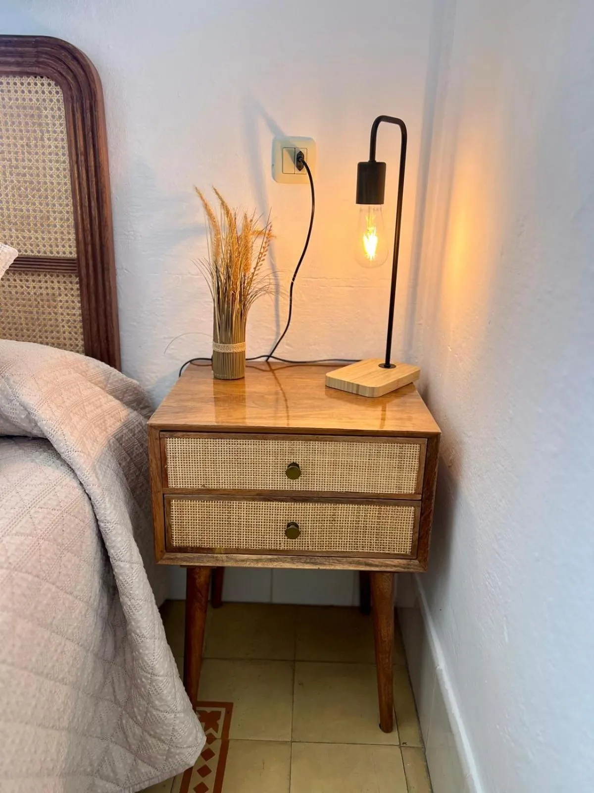 Decorative detail, Bed in Hostal El Faro