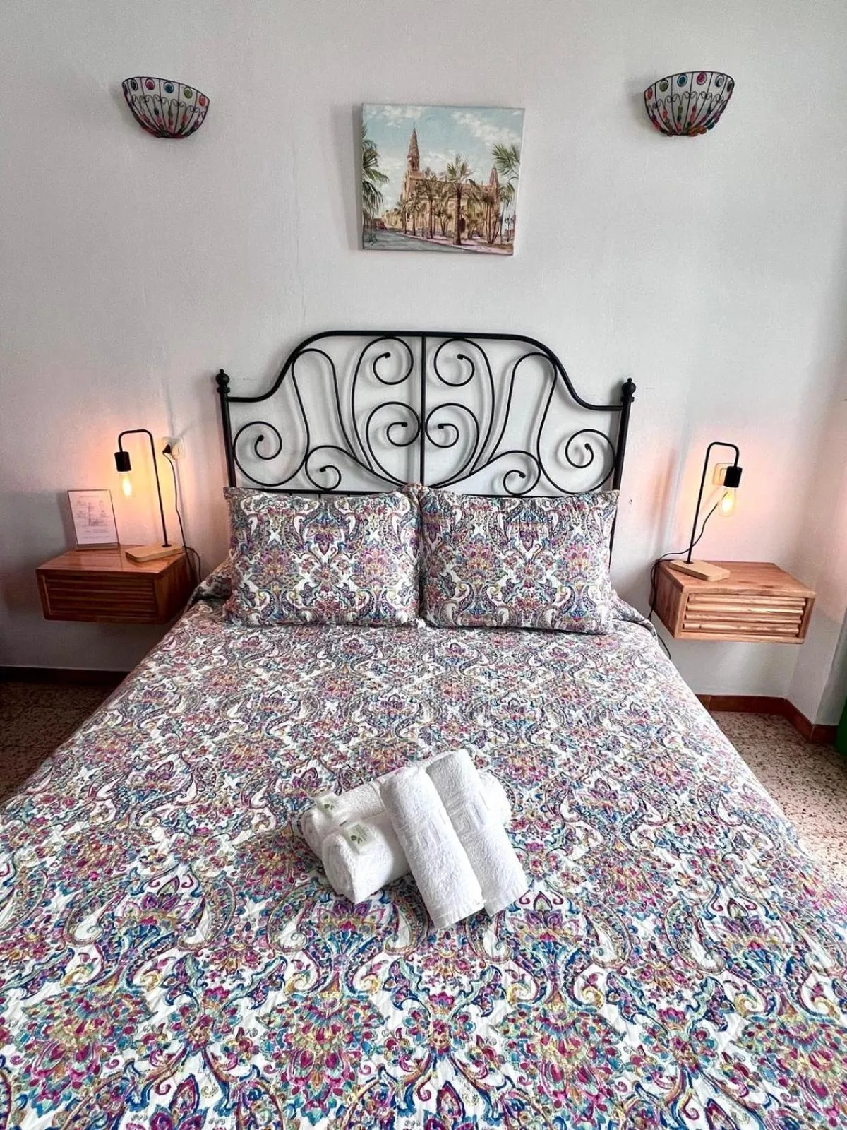 Bed in Hostal El Faro