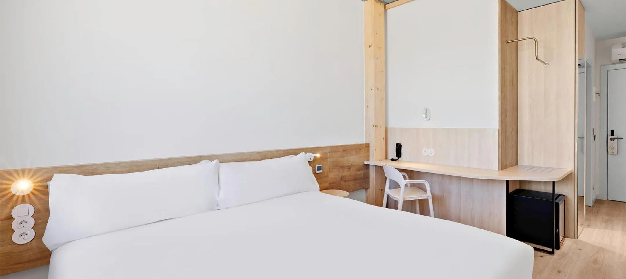 Bed in B&B HOTEL Madrid Tres Cantos