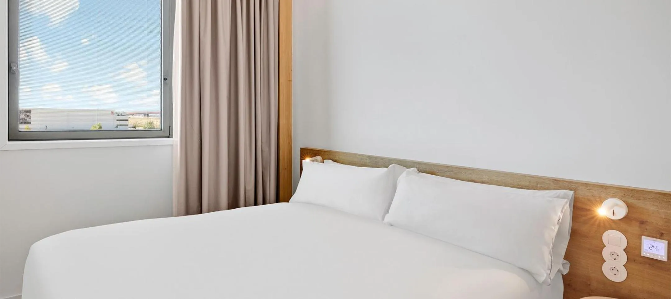 Bed in B&B HOTEL Madrid Tres Cantos