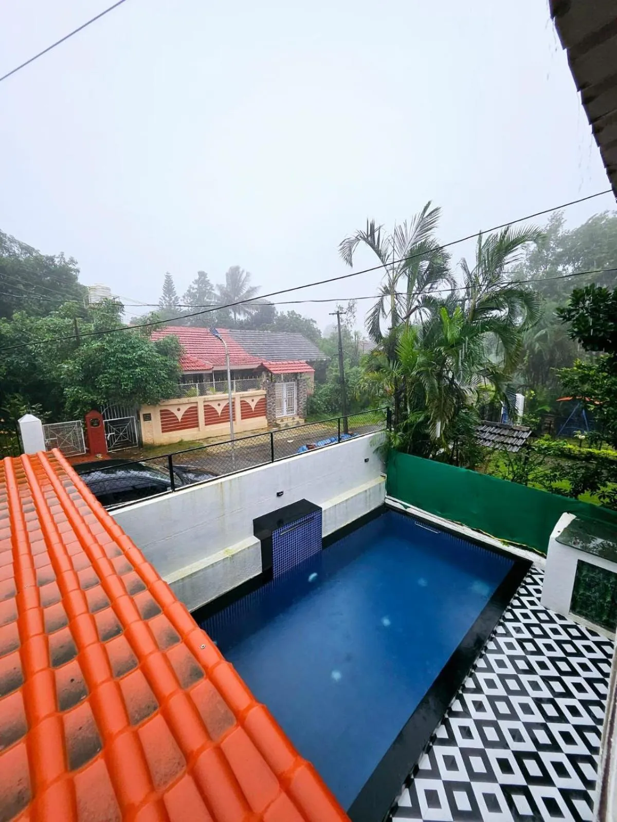Swimming pool in Don's Villa - Lonavala