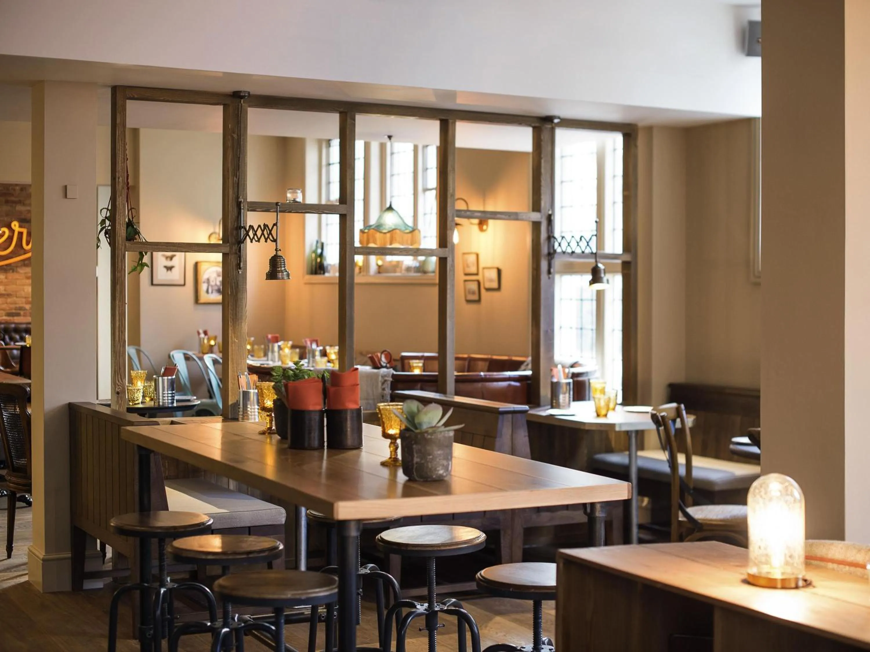 Restaurant/places to eat in Mercure Oxford Eastgate Hotel