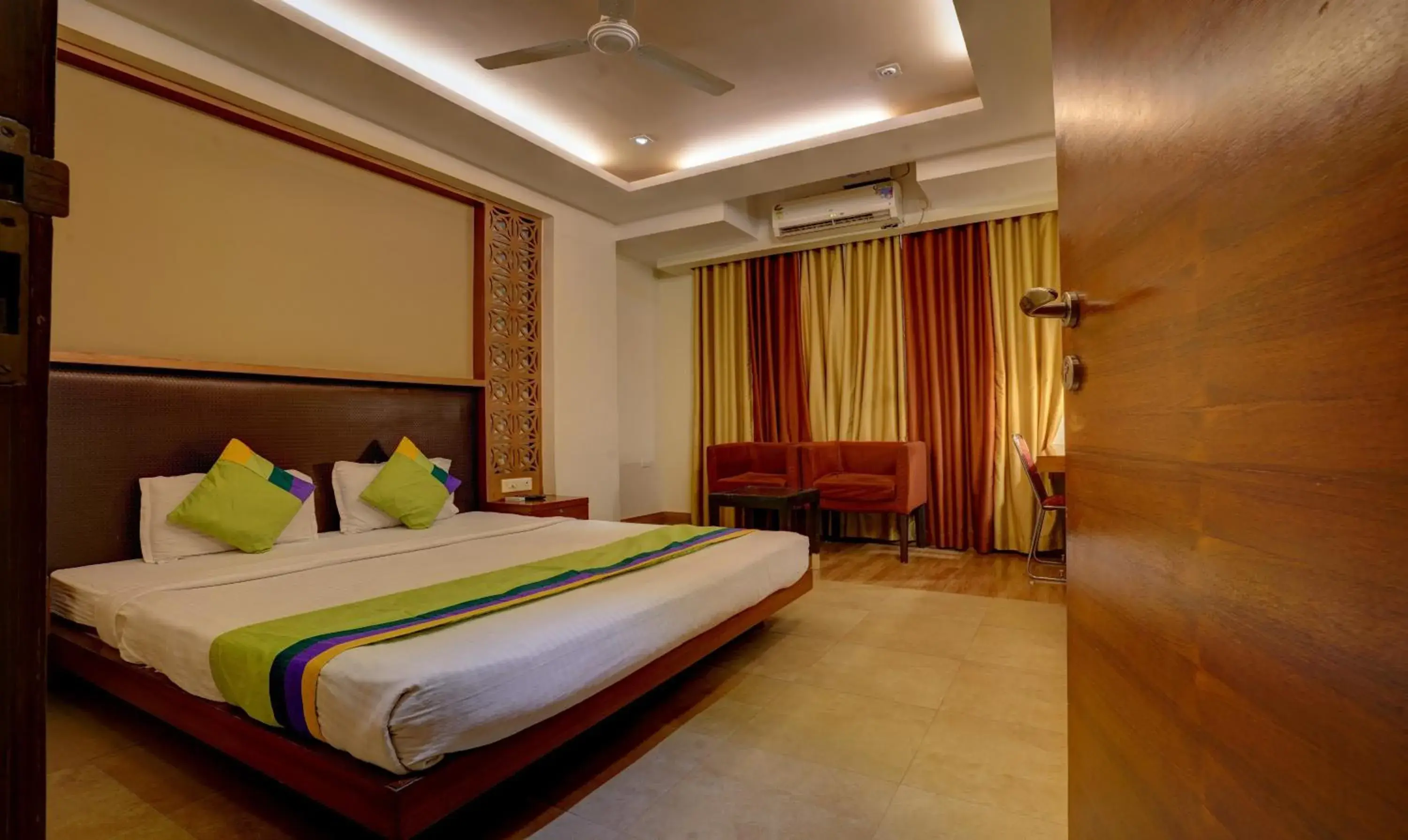 Bedroom, Bed in Treebo B&B Bedroom, Bed in Treebo B&B