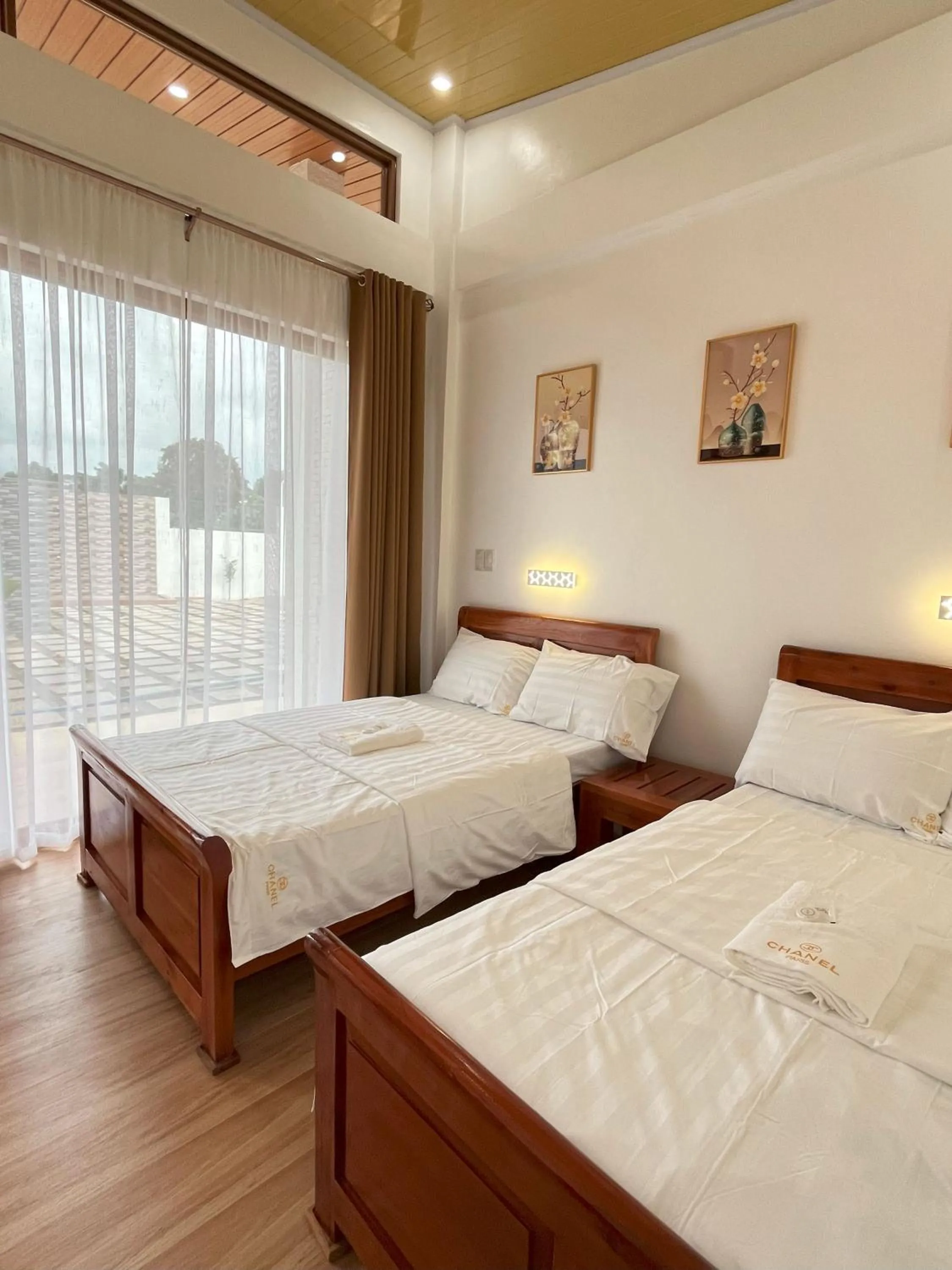 Bed in Villa Mercedes Private Resort