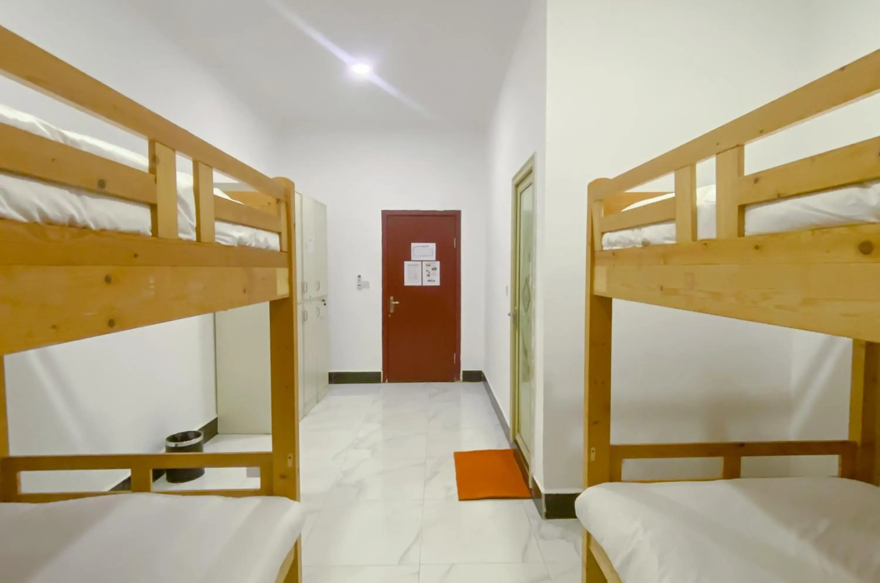 bunk bed, Bed in Easy Backpackers Paradise bunk bed, Bed in Easy Backpackers Paradise